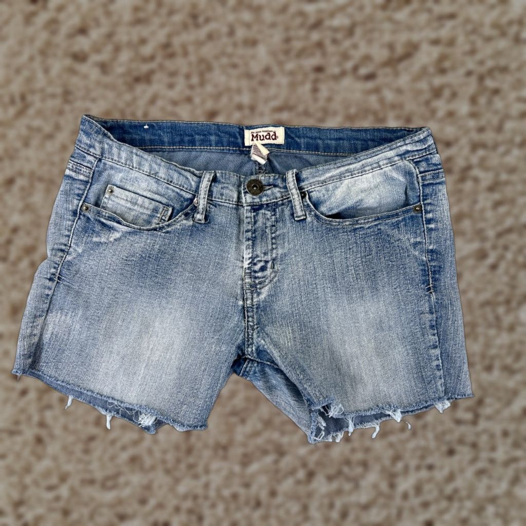 Denime Mudd Womens Blue Denim Cut-Off Shorts 28x4 Embroidered Floral 9 Distressed Cotton Casual Update Size 30" / US 8 / IT 44 - 1 Thumbnail