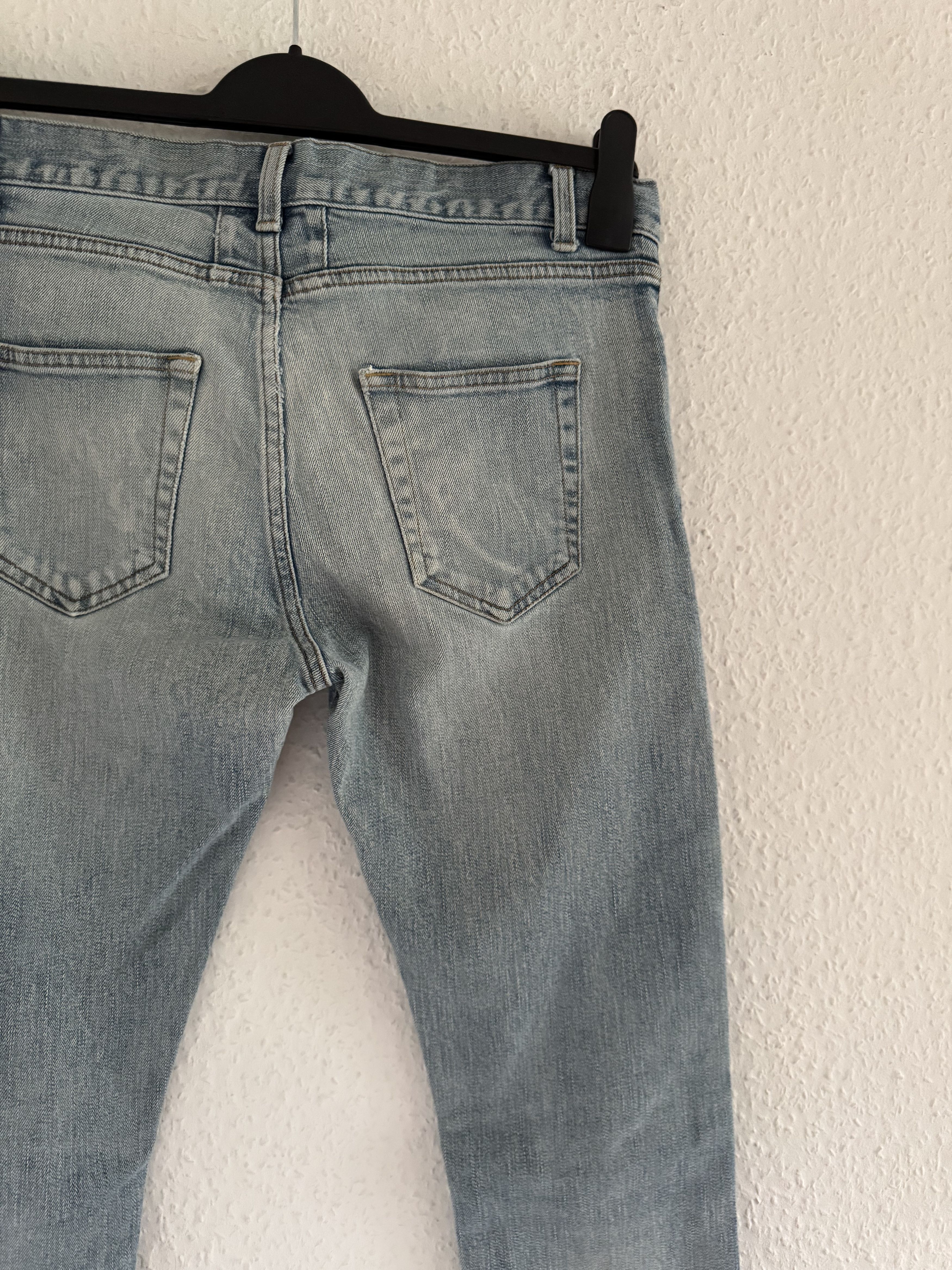 Saint Laurent Paris D02 M/SK-LW Repaired Knee Jeans Size US 31 - 18 Thumbnail