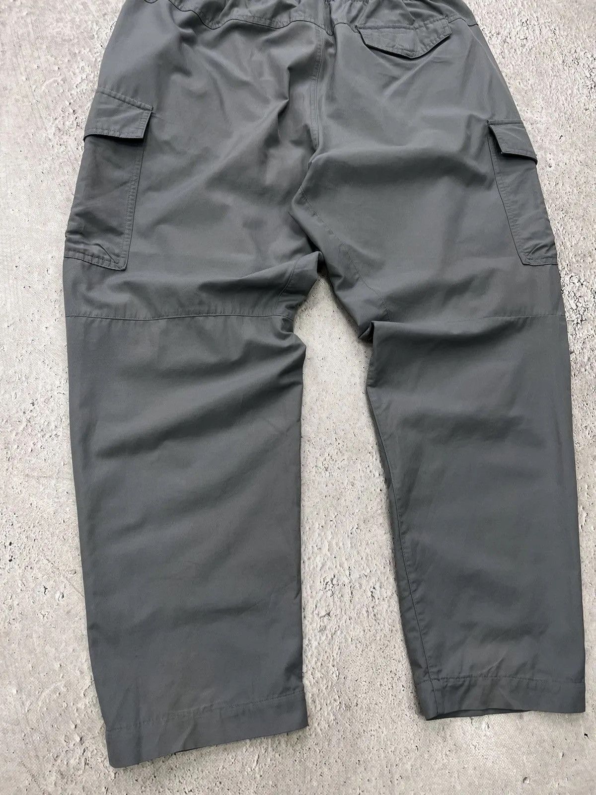 Nike Nike drill cargo pants y2k nylon swoosh y2k Size US 35 - 11 Thumbnail