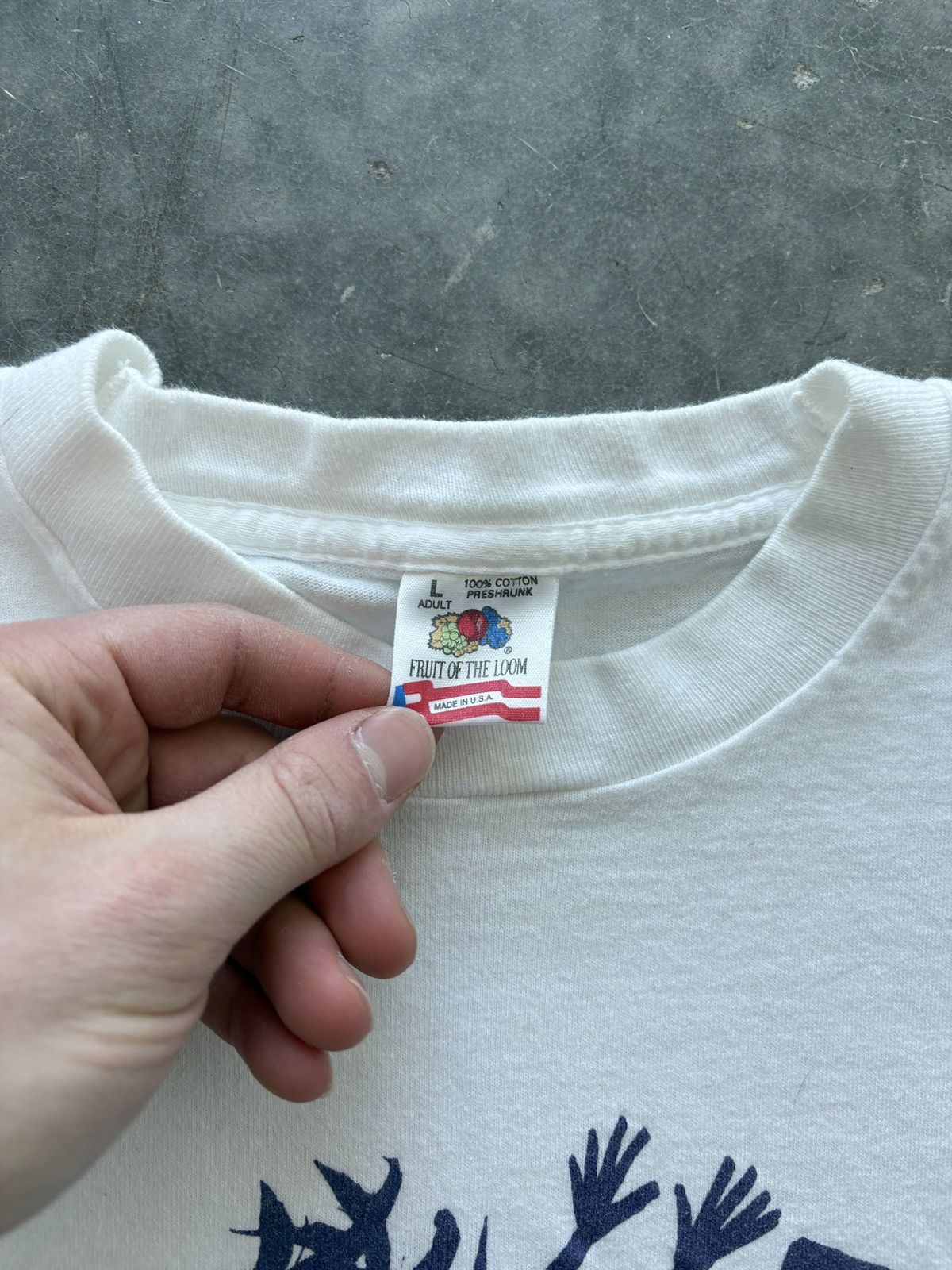 Fruit Of The Loom Vintage 90s Dick and Jane Volleyball Graphic Tee Size US L / EU 52-54 / 3 - 4 Thumbnail