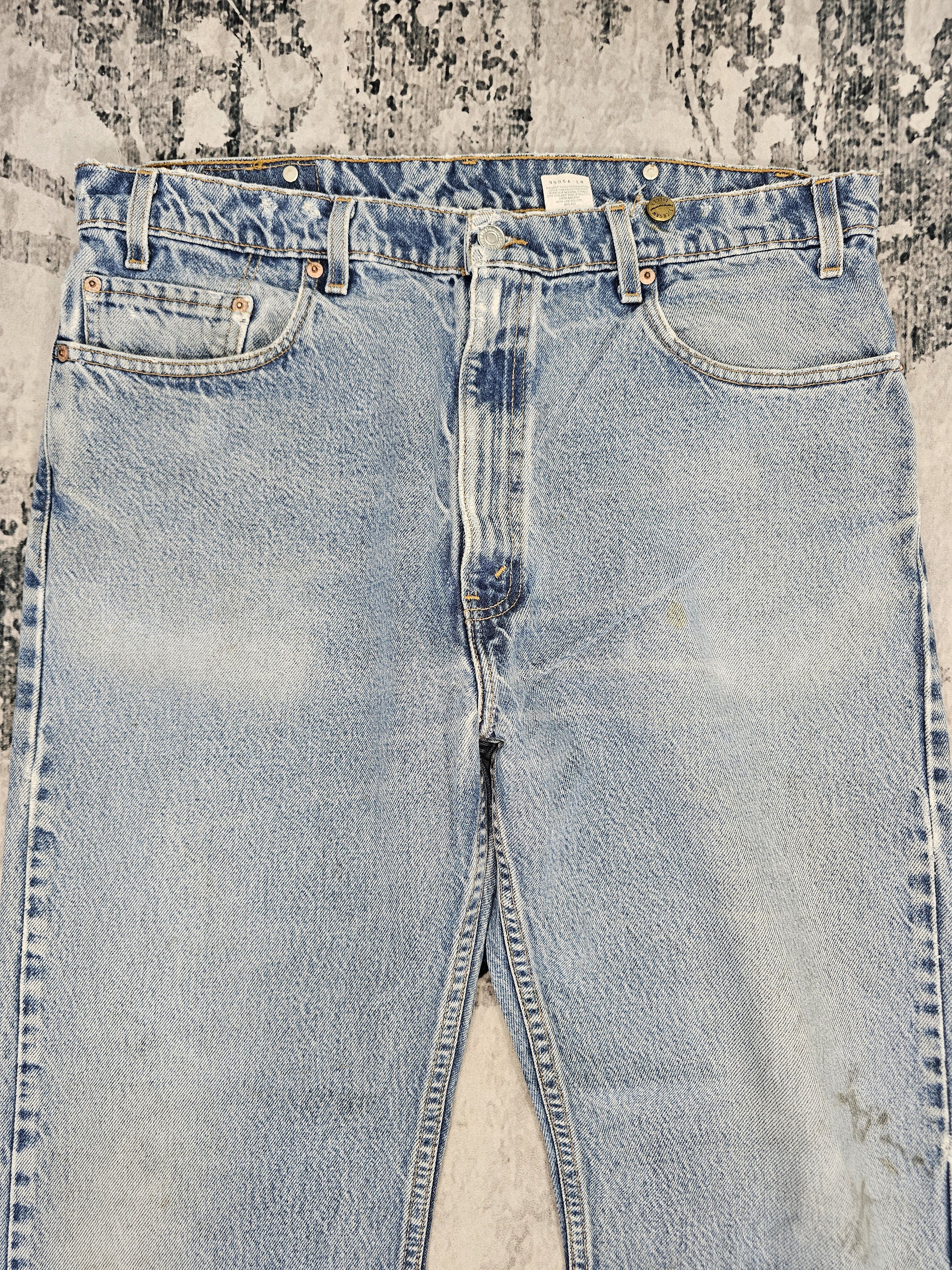 Levi's Vintage Clothing Vtg 90's LEVIS 505 Ripped Faded Jeans Made In USA L0551 Size US 38 / EU 54 - 8 Thumbnail