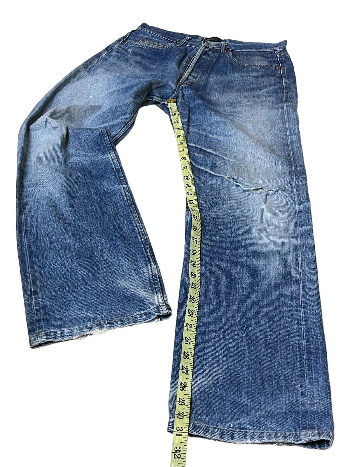 A.P.C. RIP🔥A.P.C RUE DE FLEURUS DISTRESSED SELVEDGE JEANS Size US 29 - 21 Thumbnail