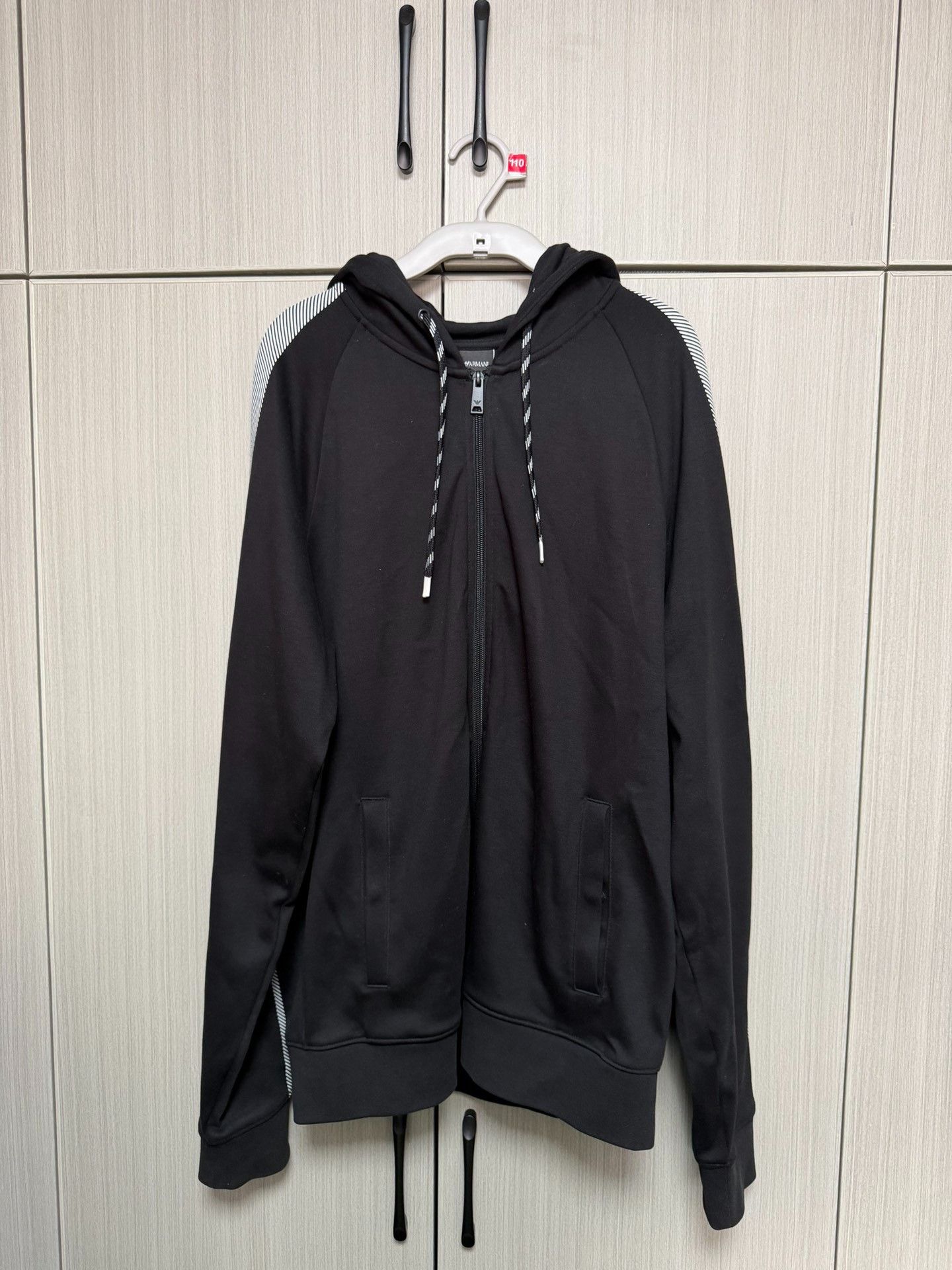 Armani Armani Black Light Jacket xl Men Size US XL / EU 56 / 4 - 1 Thumbnail
