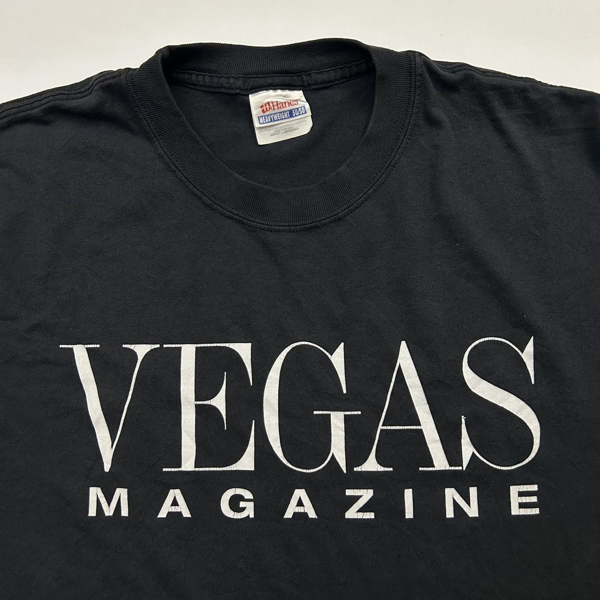 Vintage Vintage Vegas Magazine Modern Luxury T-shirt 90s L Black Size US L / EU 52-54 / 3 - 2 Thumbnail