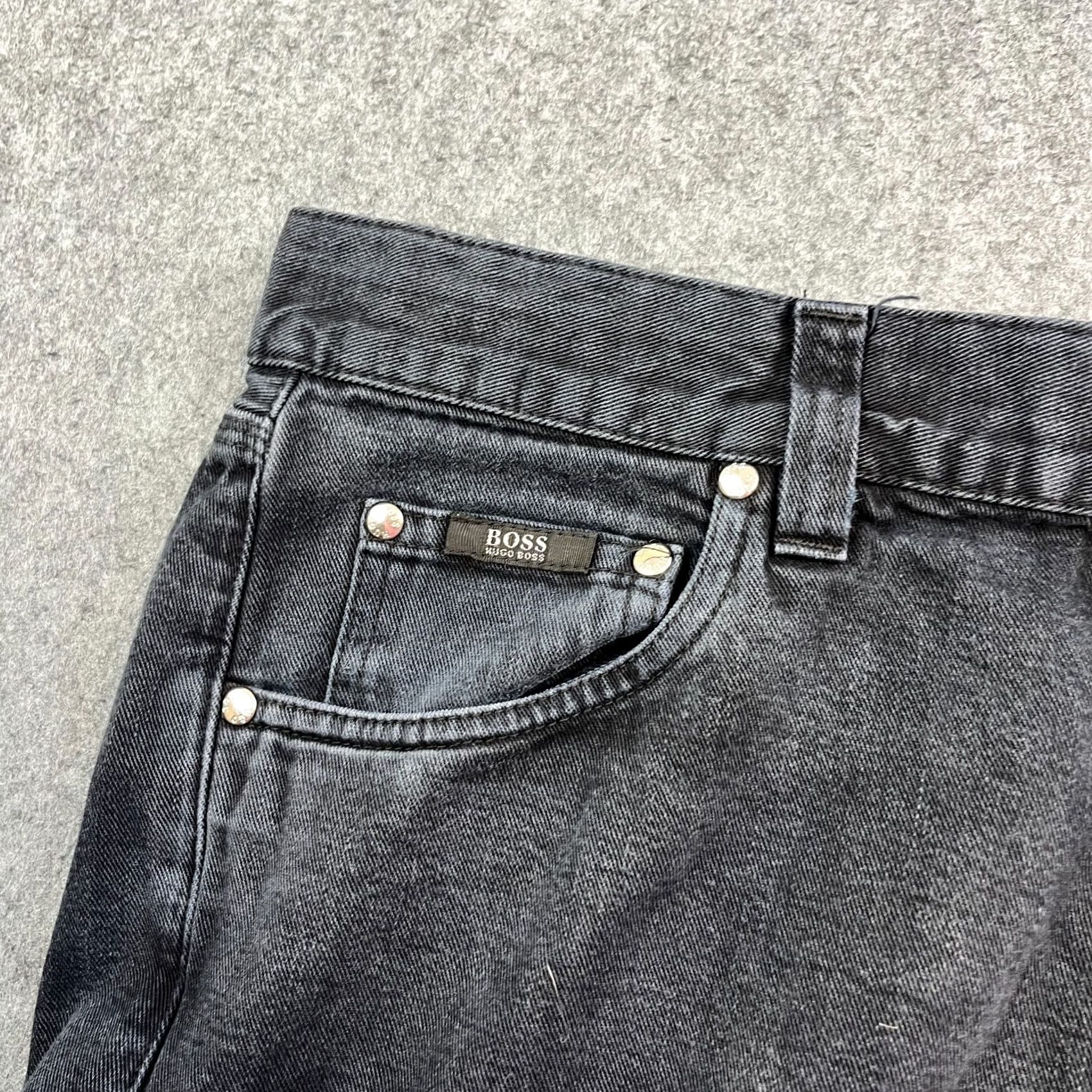 Hugo Boss VINTAGE Hugo Boss Jeans 32 32 Dark Wash Blue Regular Straight Alabama Mens Size US 32 / EU 48 - 7 Thumbnail