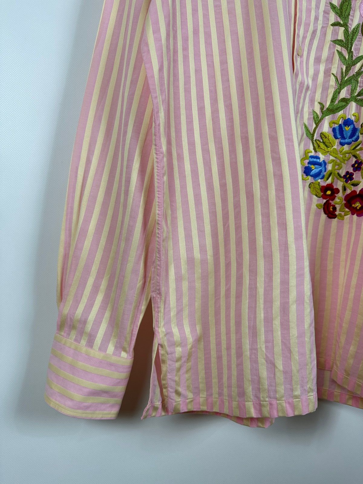 Christian Lacroix Christian Lacroix Flowers Print Long Sleeve Button Up Shirt Size US M / EU 48-50 / 2 - 8 Thumbnail
