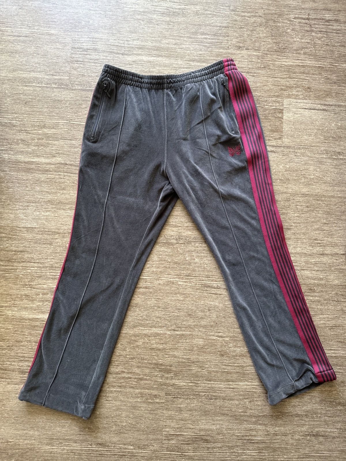 Needles NEEDLES Grey Embroidered Sweatpant Size US 32 / EU 48 - 1 Thumbnail