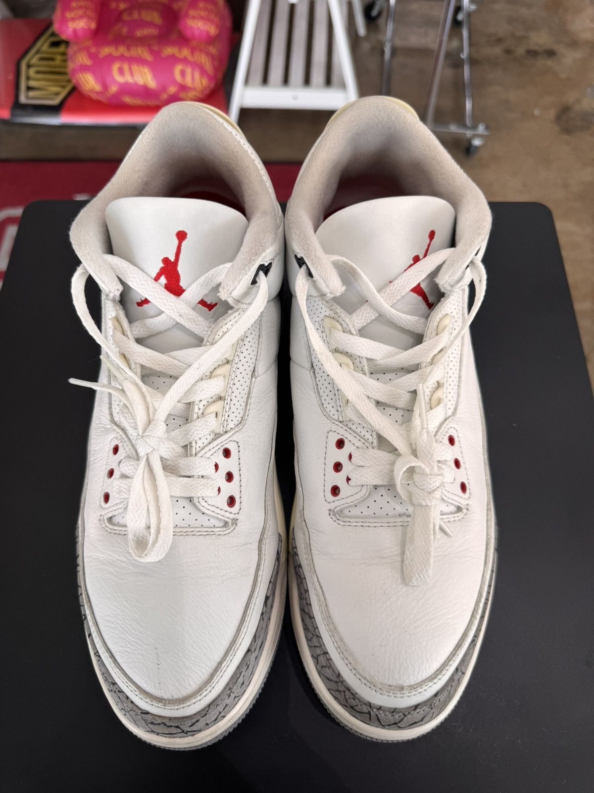 Jordan Brand Air Jordan 3 White Cement Reimagined Size 12.5 (2023) Size US 12.5 / EU 45-46 - 2 Thumbnail