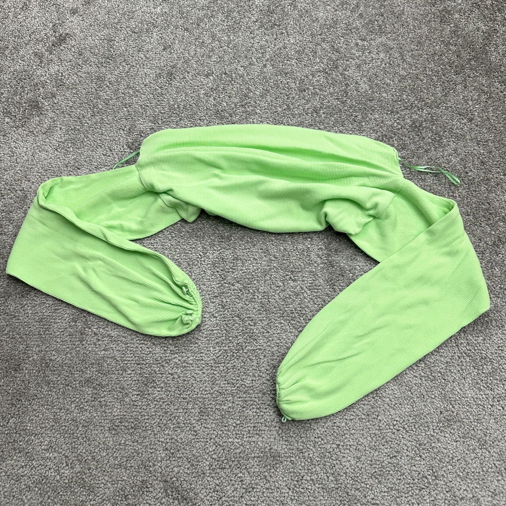 superdown Super Down Top Cropped Womens Medium Apple Green Off Shoulder Long Sleeve Knit Size M / US 6-8 / IT 42-44 - 2 Thumbnail
