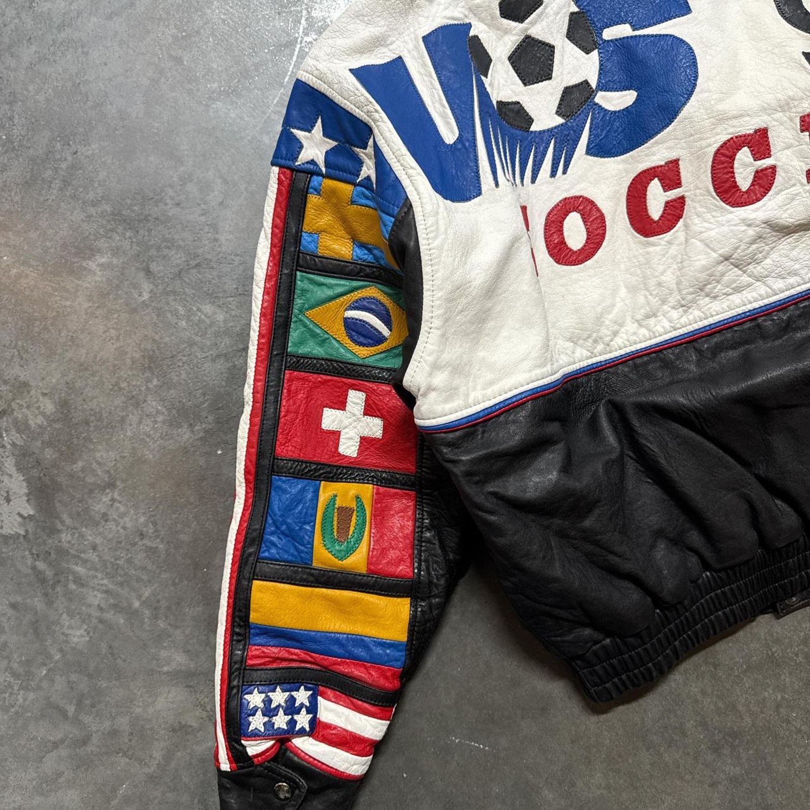 Vintage Vintage 1994 FIFA World Cup Soccer USA Flag Leather Jacket Size US M / EU 48-50 / 2 - 6 Thumbnail