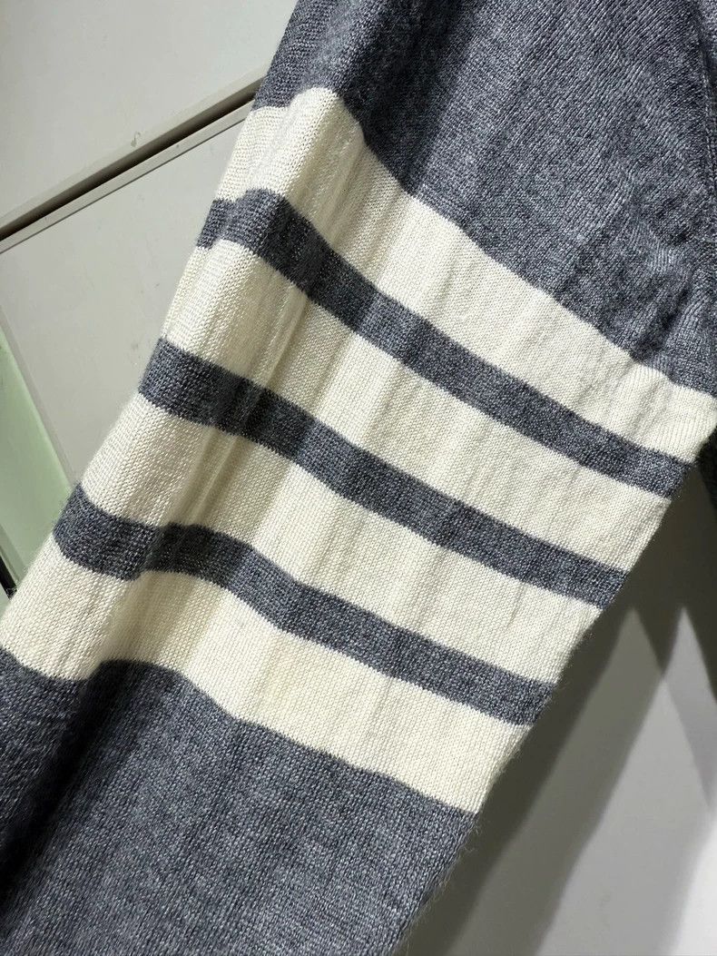 Thom Browne thom browneWool cardigan jacket 2503-Nextarrow Size US S / EU 44-46 / 1 - 4 Thumbnail
