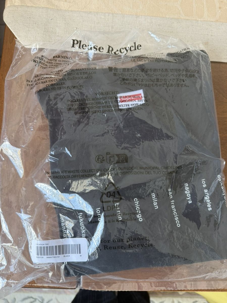 Supreme Supreme Location Tee Black (Size M) Size US M / EU 48-50 / 2 - 2 Thumbnail