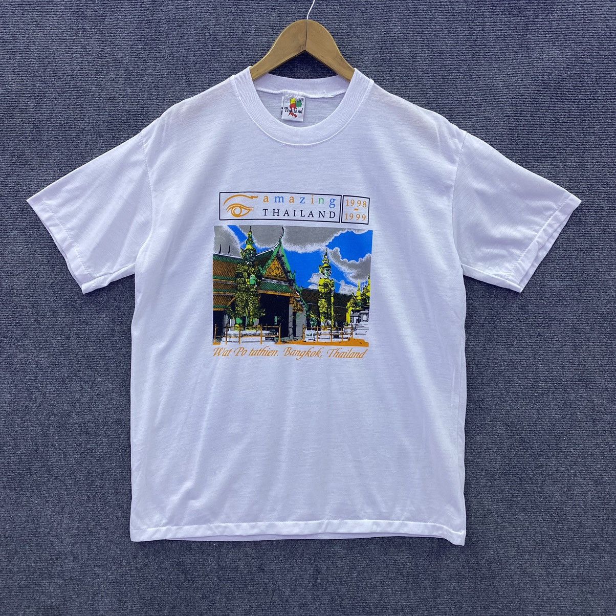 Vintage Vintage Thailand Tshirt size L Y2K Style Size US L / EU 52-54 / 3 - 1 Thumbnail