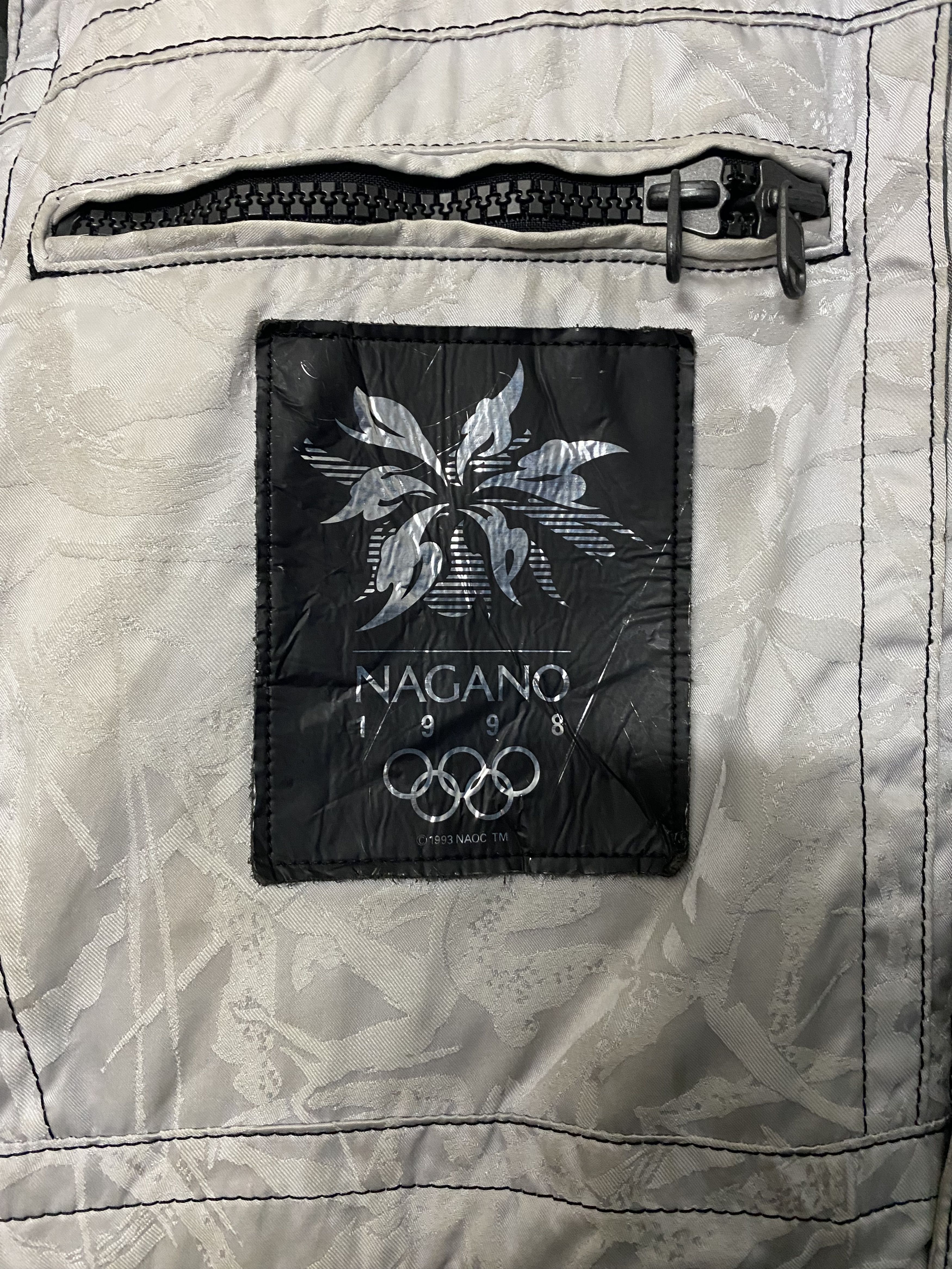 Vintage Vintage 1998 Nagano Winter Olympics x Mizuno Puffer Jacket Size US M / EU 48-50 / 2 - 8 Thumbnail