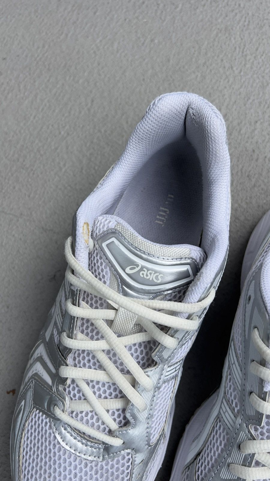 Asics × JJJJound ASICS Gel Kayano 14 JJJJound Silver Size US 10 / EU 43 - 4 Thumbnail