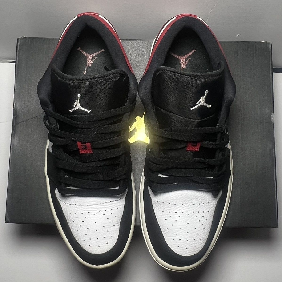 Jordan Brand Jordan 1 Low ‘Black Toe’ (2019) Size US 11 / EU 44 - 5 Thumbnail