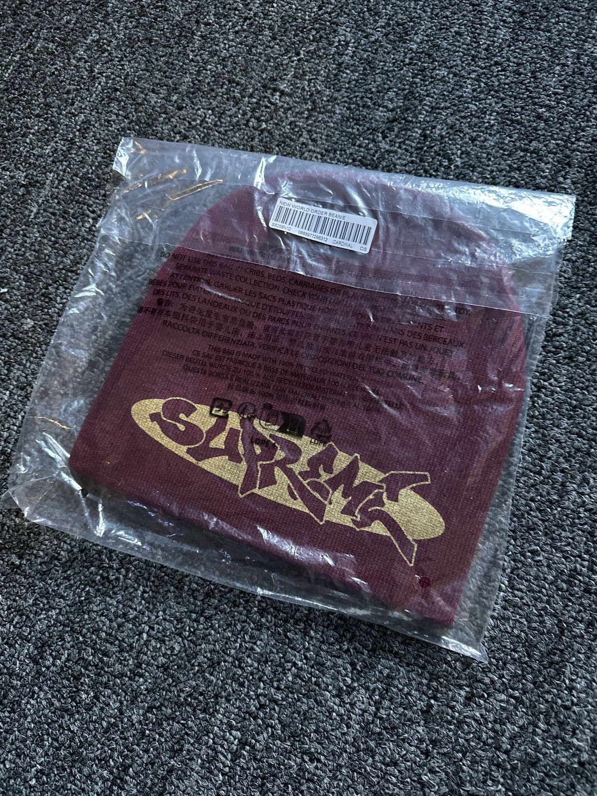 Supreme Supreme New world order beanie Size ONE SIZE - 3 Thumbnail