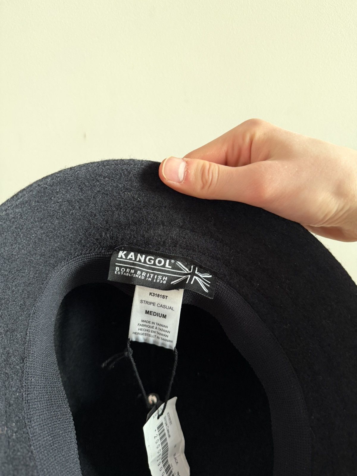 Kangol Vintage Kangol Stripe Casual Wool Bucket Hat Black M Size ONE SIZE - 5 Thumbnail