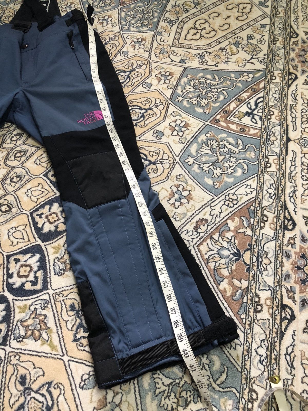 The North Face Vintage The North Face Mogul Skiwear Jumpsuit/Pants Size 30" / US 8 / IT 44 - 24 Thumbnail