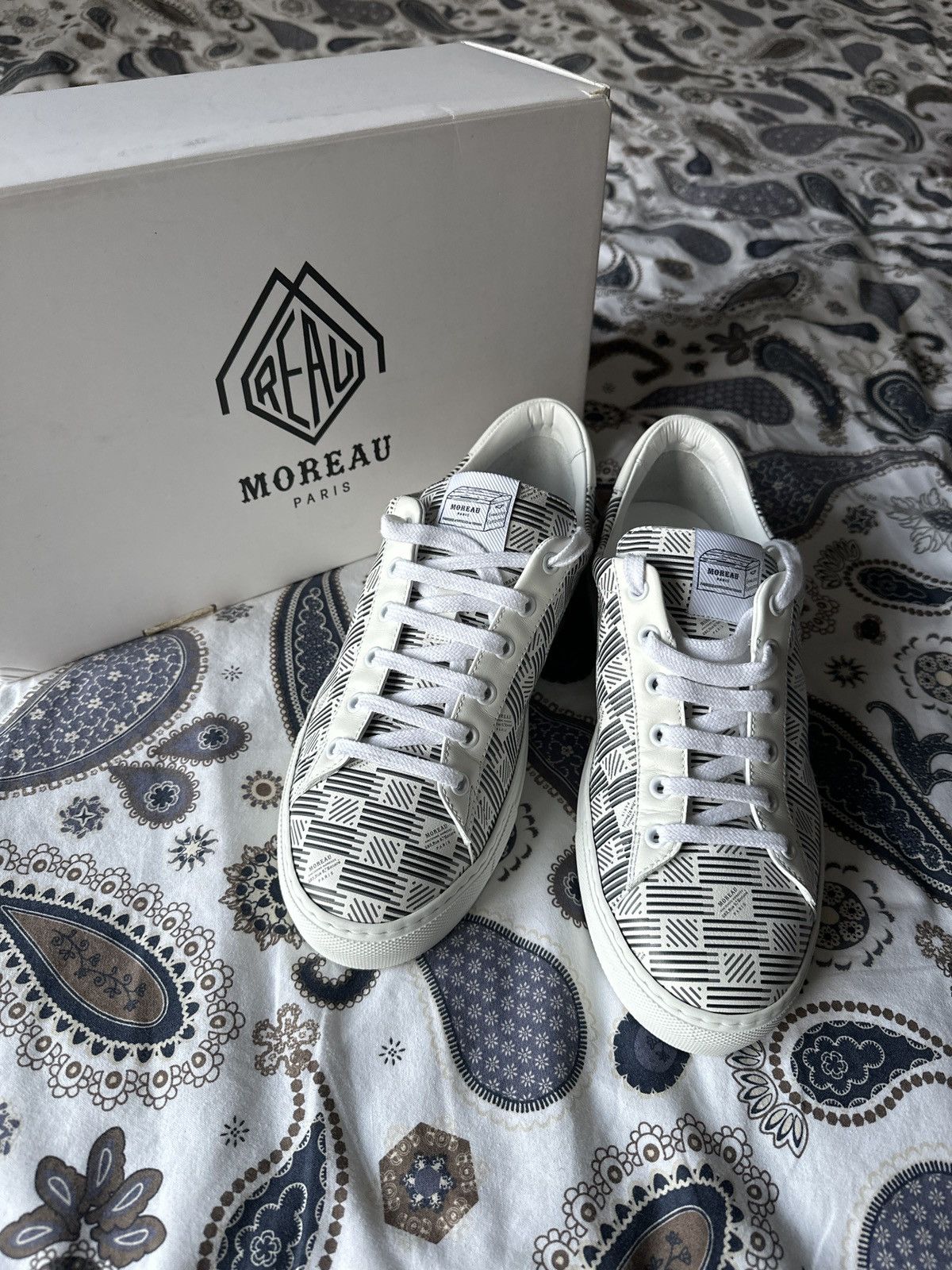 Moreau Paris Moreau Paris Sneaker Size US 8 / EU 41 - 1 Thumbnail
