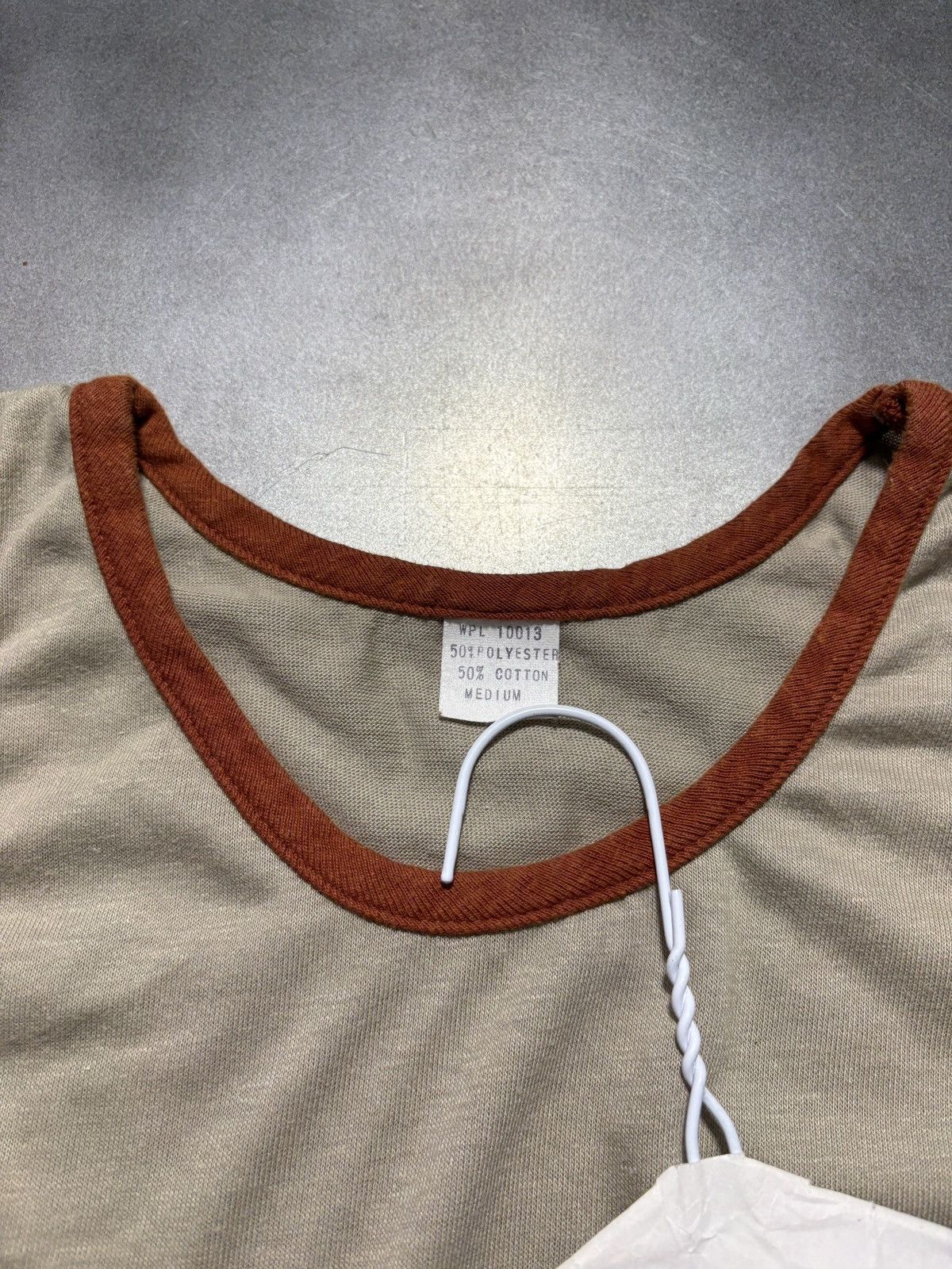 Vintage 1970s Tank Top 70s Vintage Blank Tee Two Tone Sportswear 80s Size US S / EU 44-46 / 1 - 7 Thumbnail
