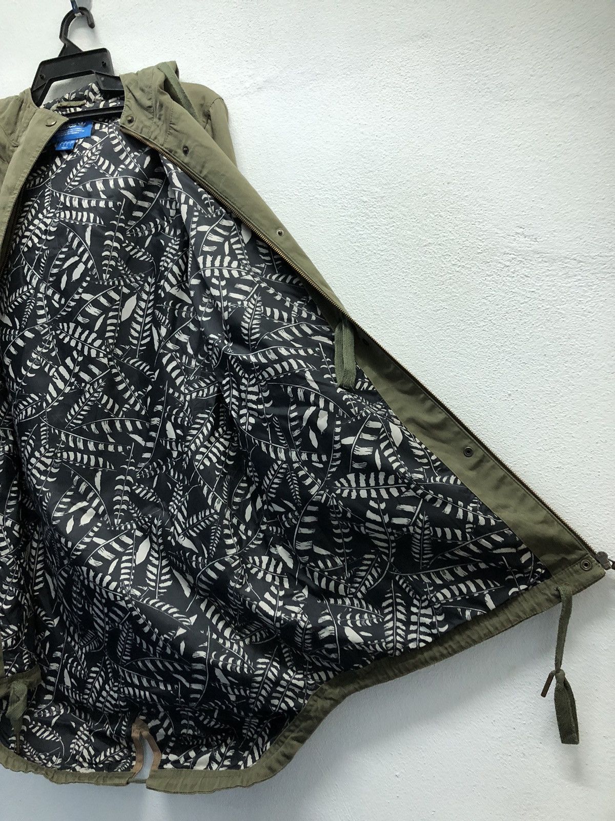 Adidas × Vintage Adidas Originals Utility Parka – Size S Size US S / EU 44-46 / 1 - 14 Thumbnail
