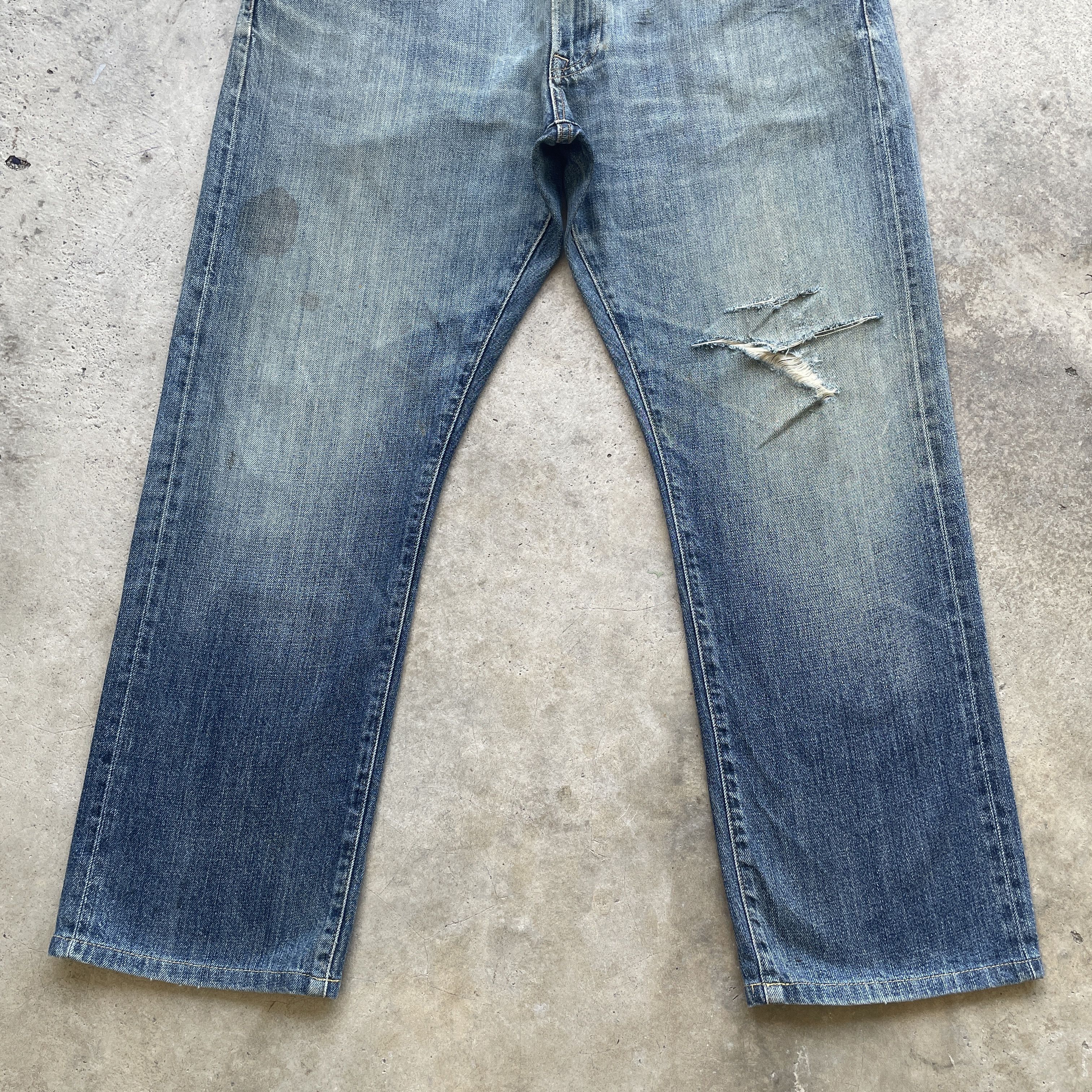 Japanese Brand W37 Vintage Japanese Distressed Jeans Faded Denim Pants Size US 37 - 4 Thumbnail