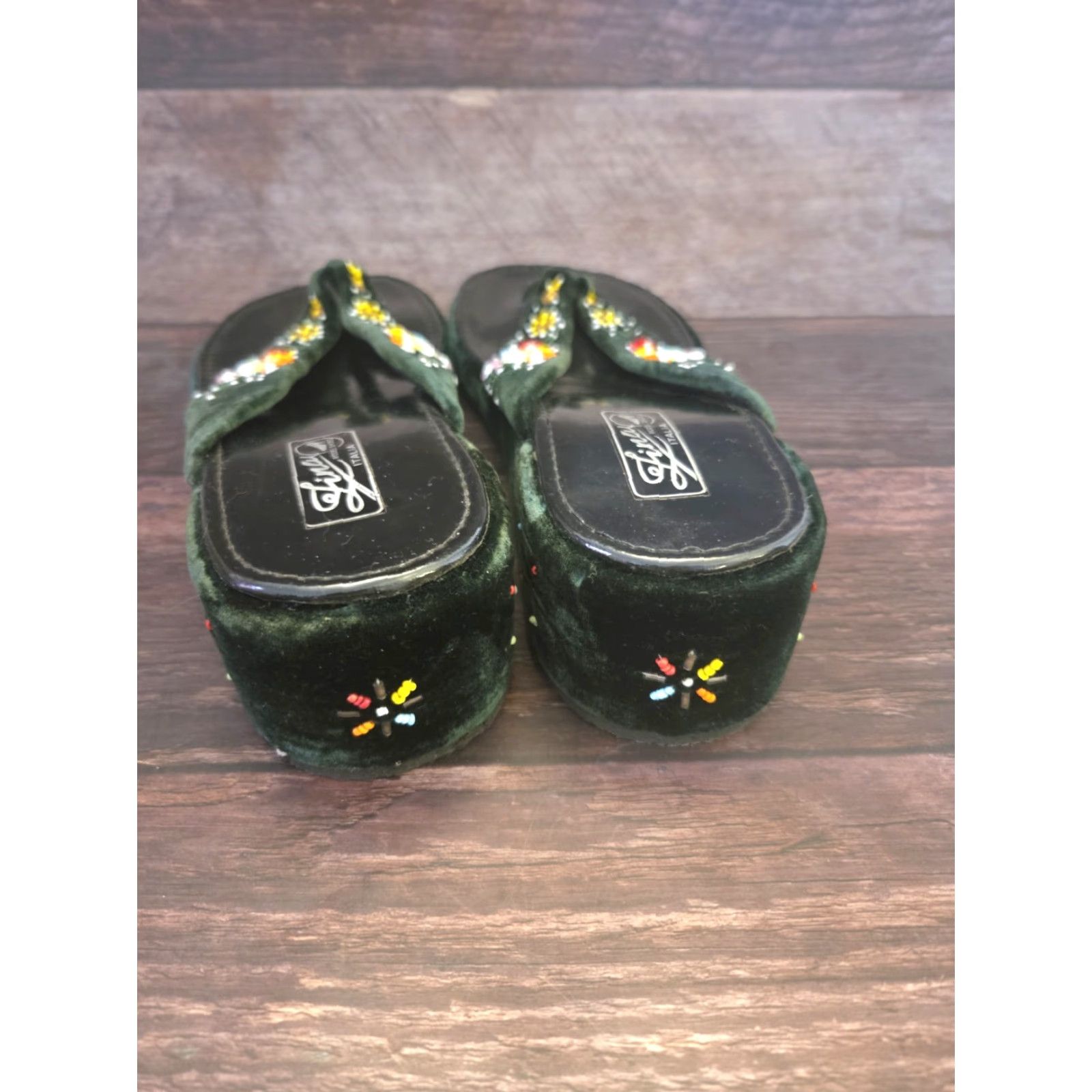 Velvet VINTAGE 90s Green Velvet Beaded Thong Sandals Hippie Boho 9 Size US 9 / IT 39 - 3 Thumbnail
