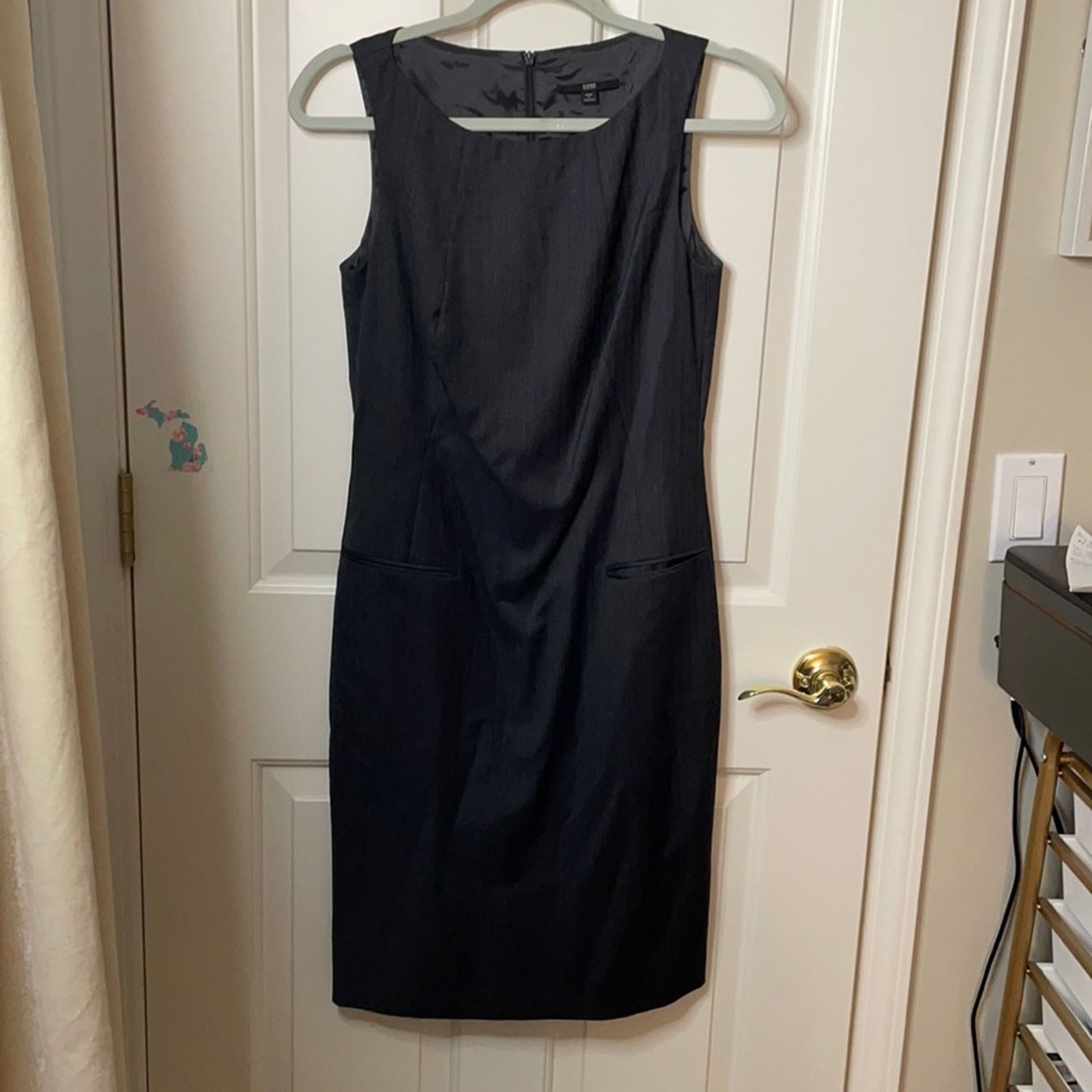 Hugo Boss BOSS Hugo Boss sleeveless dress size 4 Size S / US 4 / IT 40 - 2 Thumbnail
