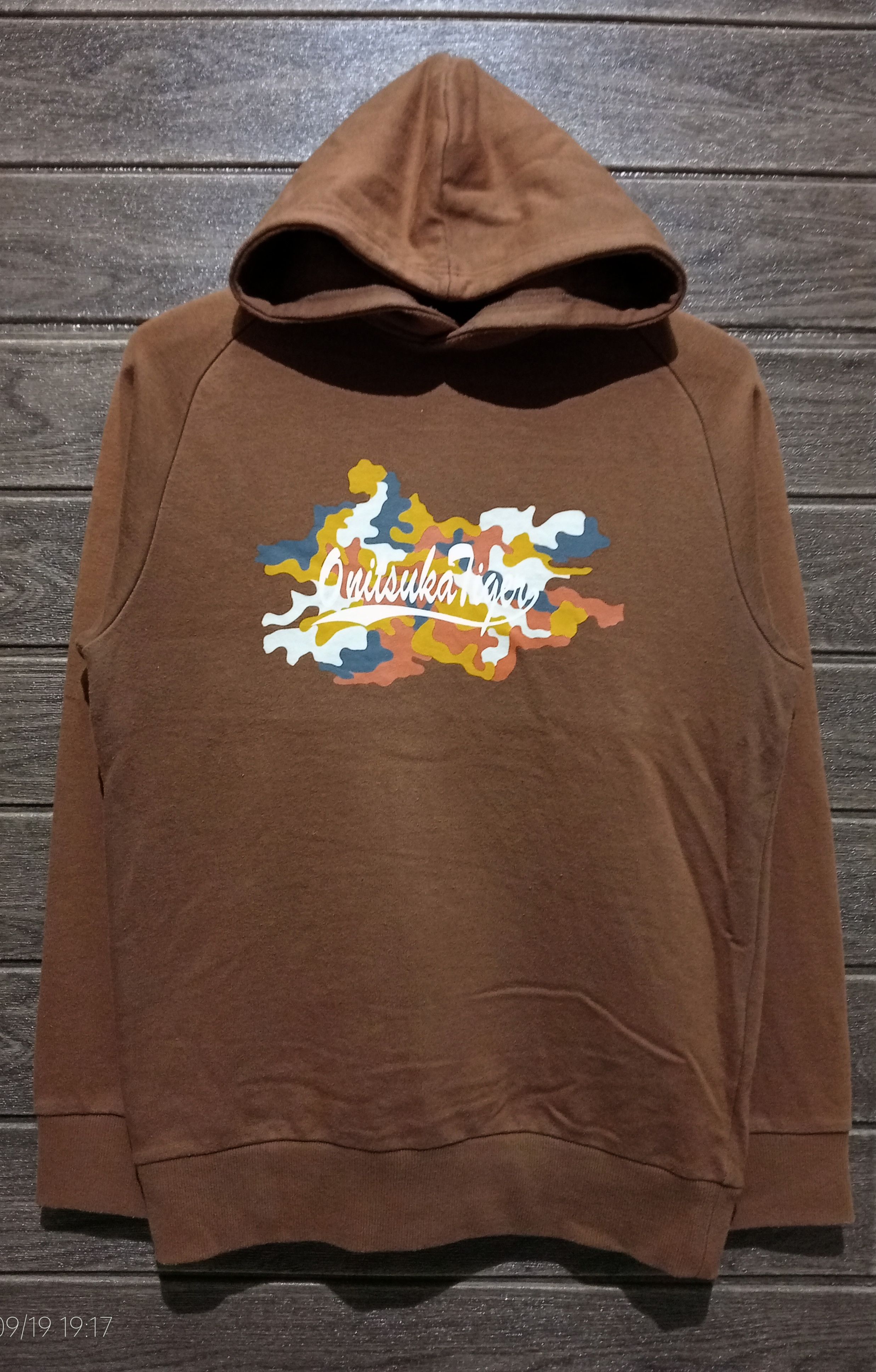 Vintage Onitsuka Tiger Camo Pullover Hoodie