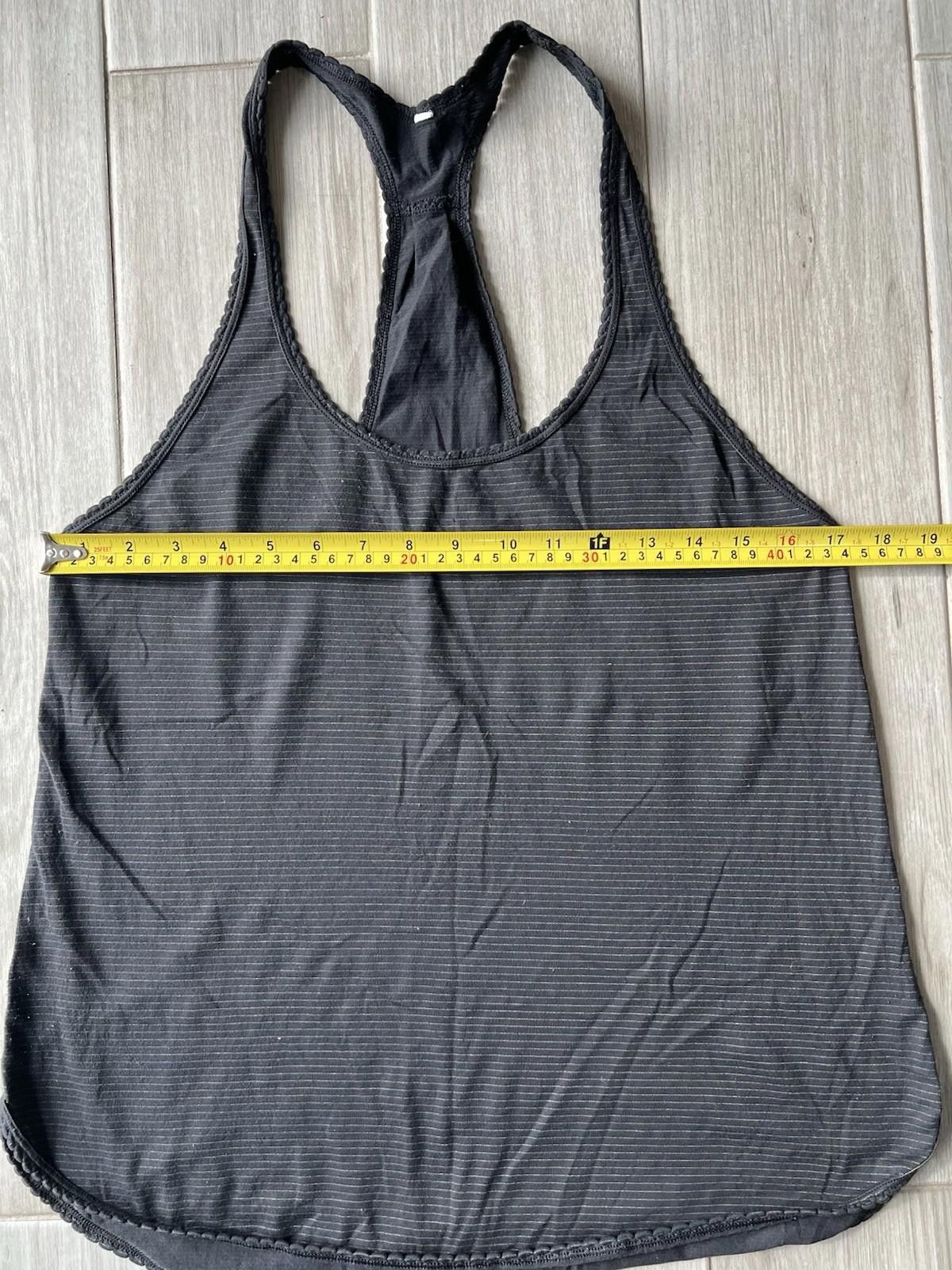 Lululemon Lululemon Tank Space Gray Scoop Neck Racerback Estimated 6-8 Size M / US 6-8 / IT 42-44 - 3 Thumbnail
