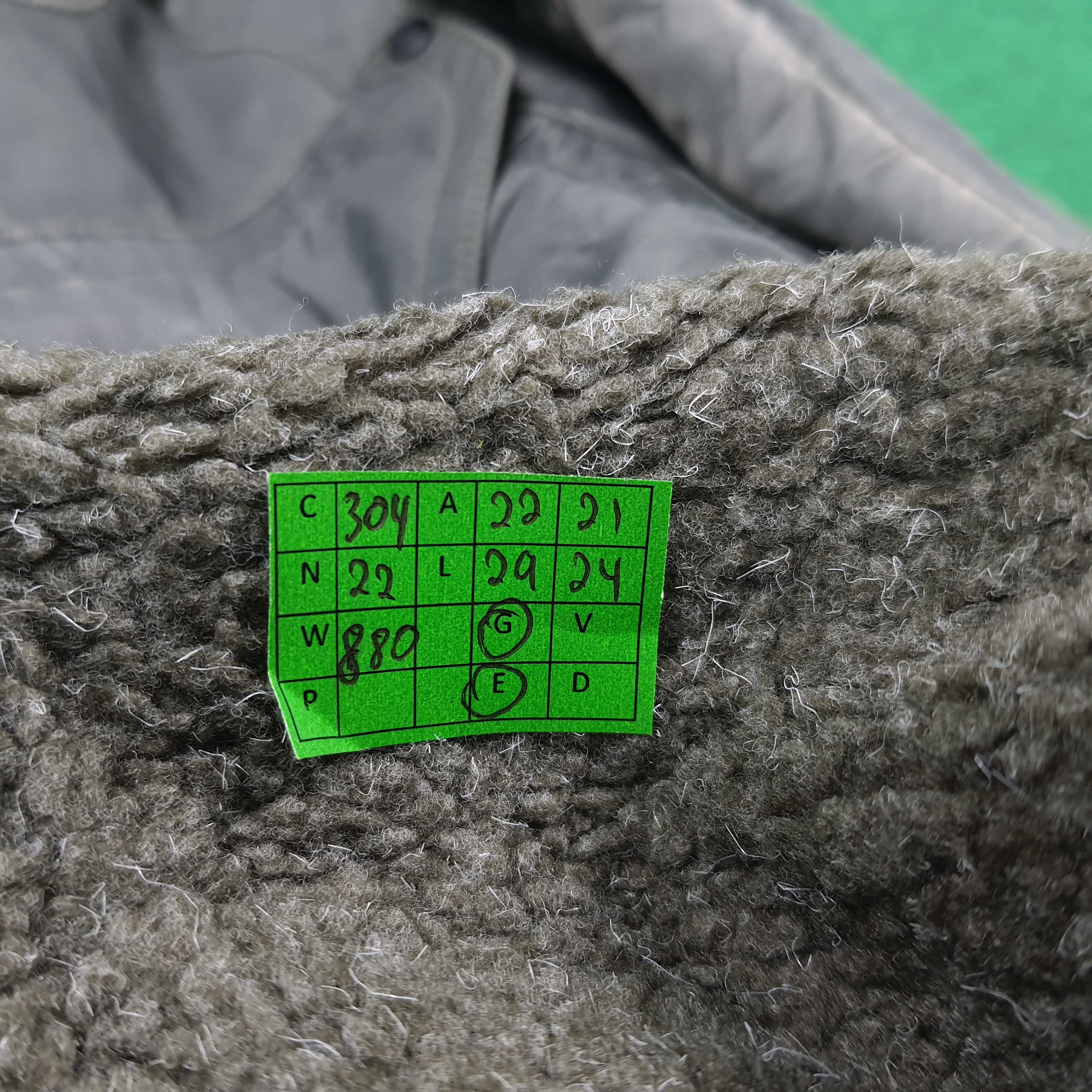 Avirex Vintage Avirex Quilted Flight Sherpa Lined Bomber C304N22 Size US M / EU 48-50 / 2 - 8 Thumbnail