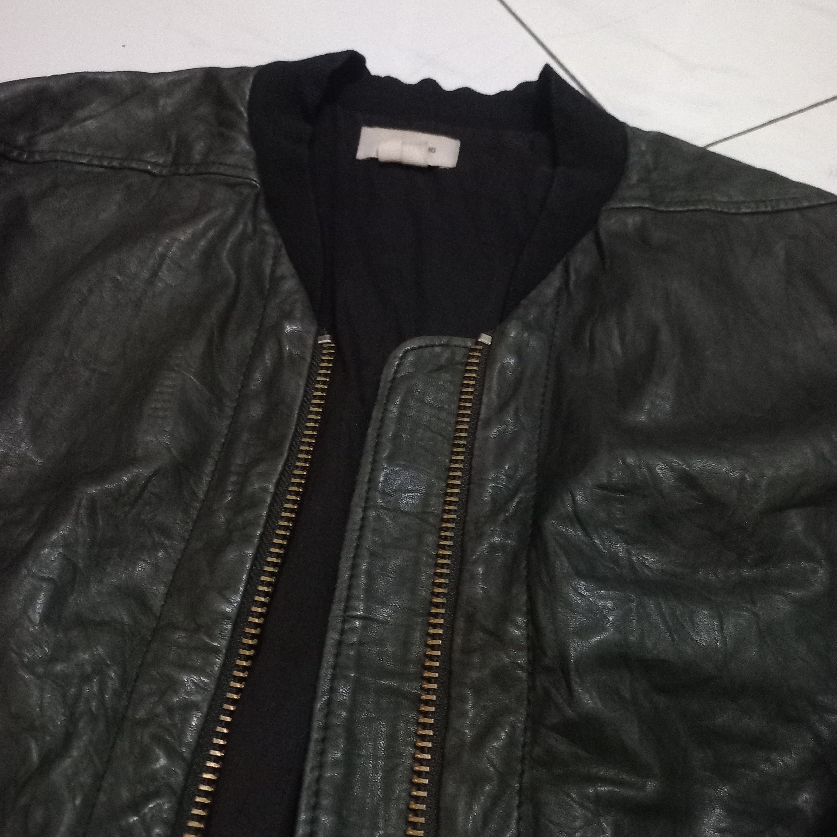 Helmut Lang Helmut Lang short and wide lamb leather jacket Size US S / EU 44-46 / 1 - 11 Thumbnail