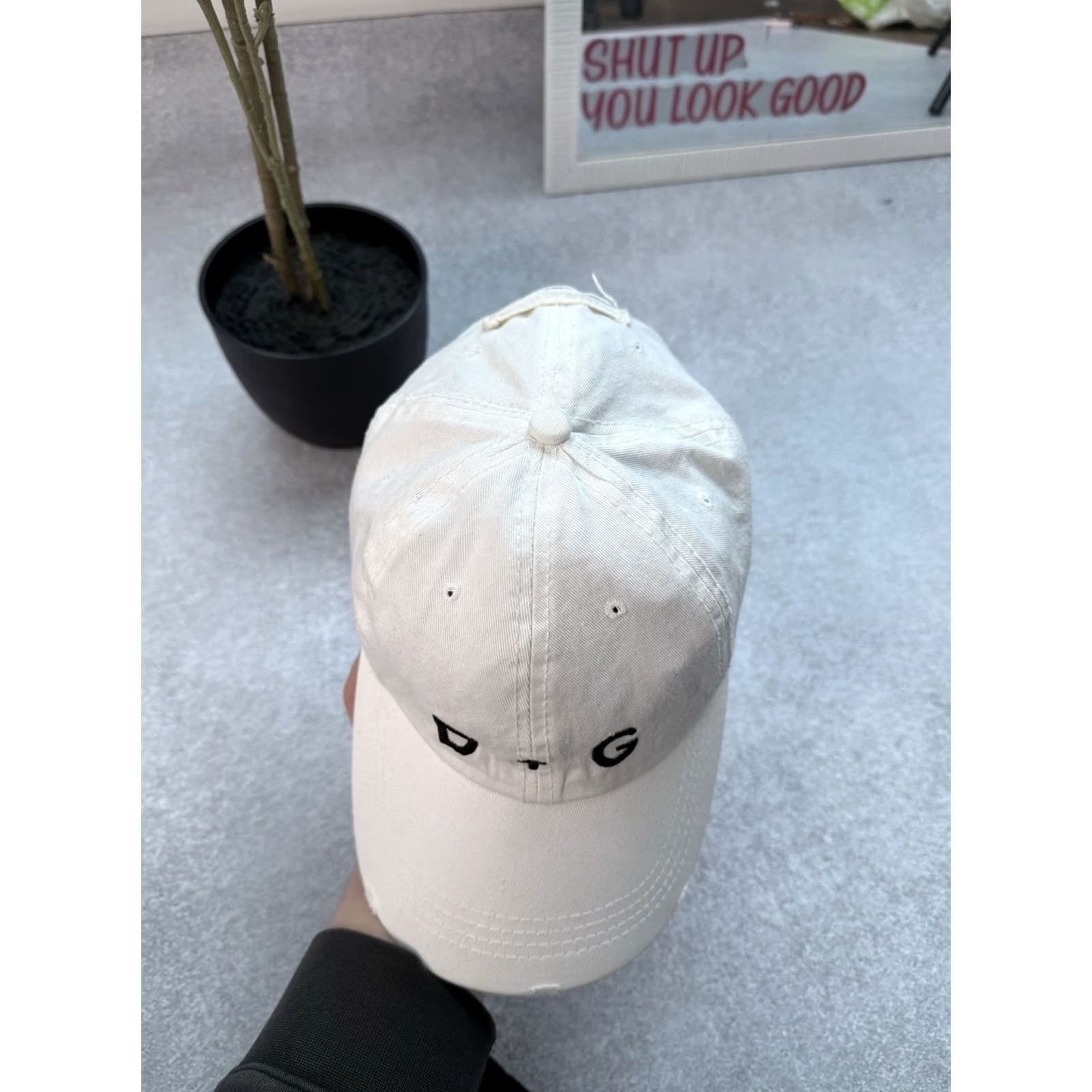 Dolce & Gabbana VINTAGE Dolce&Gabbana Baseball Cap Unisex Adults One Size White Hat Y2K 90s Luxury Summer Cap Size ONE SIZE - 7 Thumbnail