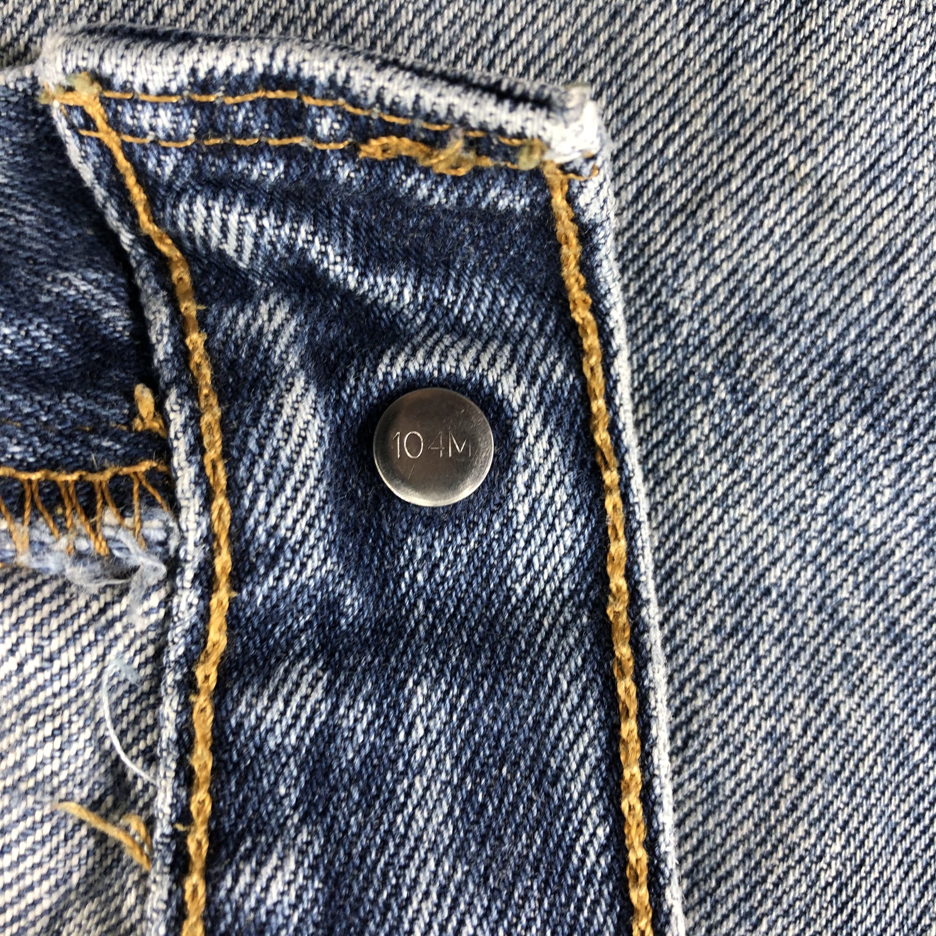 Levi's Vintage Blue Wash Levis 501 Jeans-J2312 Size US 29 - 14 Thumbnail