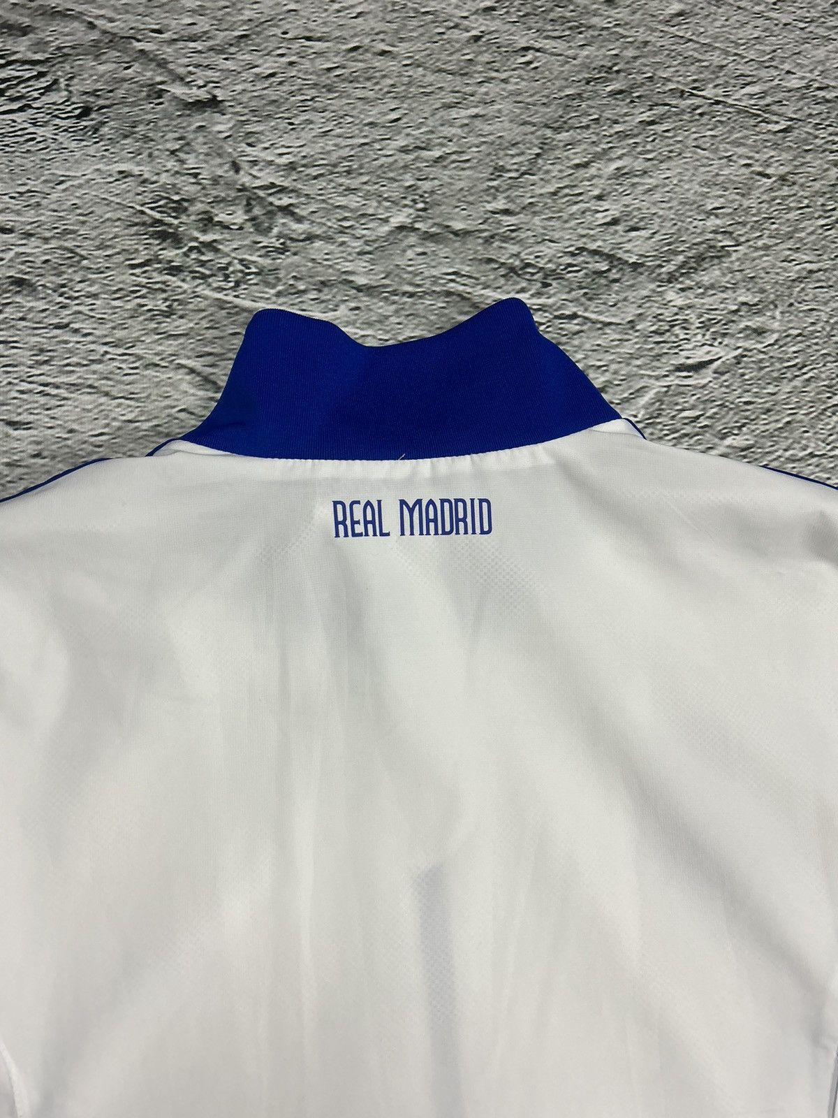 Adidas Real Madrid Adidas track suit white pants jacket Champions Size US L / EU 52-54 / 3 - 10 Thumbnail
