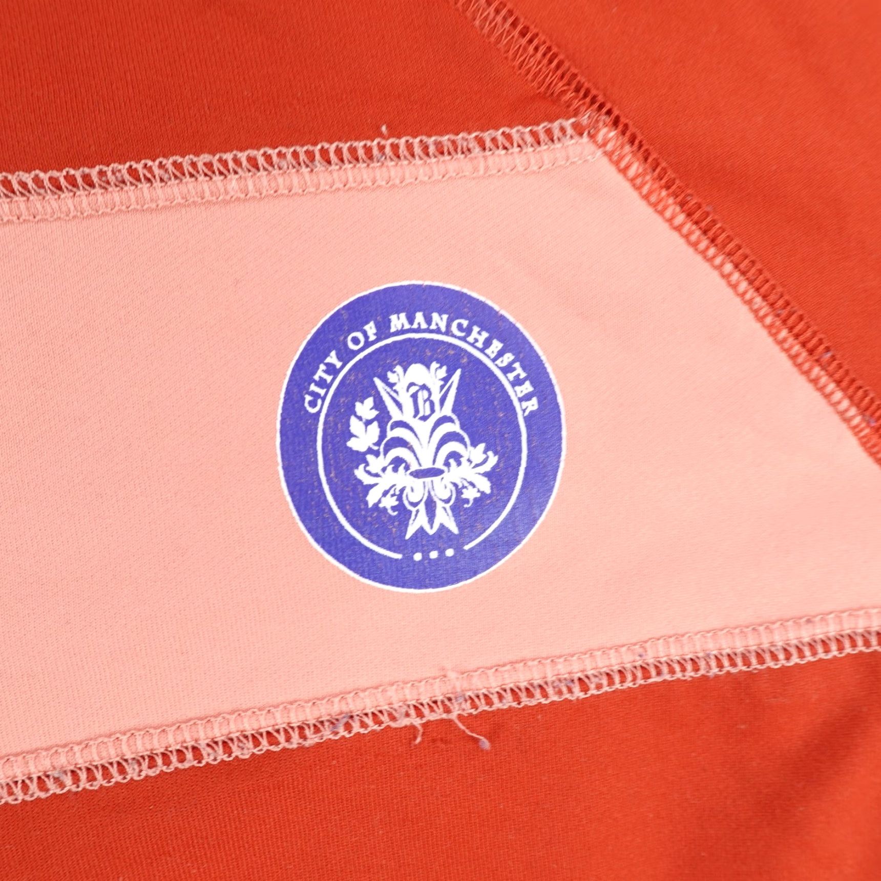 Burton VINTAGE Burton City Of Manchester Shirt Womens Large Orange 90s Sports Activewear Outdoor Skiing Soccer Athletic Size L / US 10 / IT 46 - 4 Thumbnail
