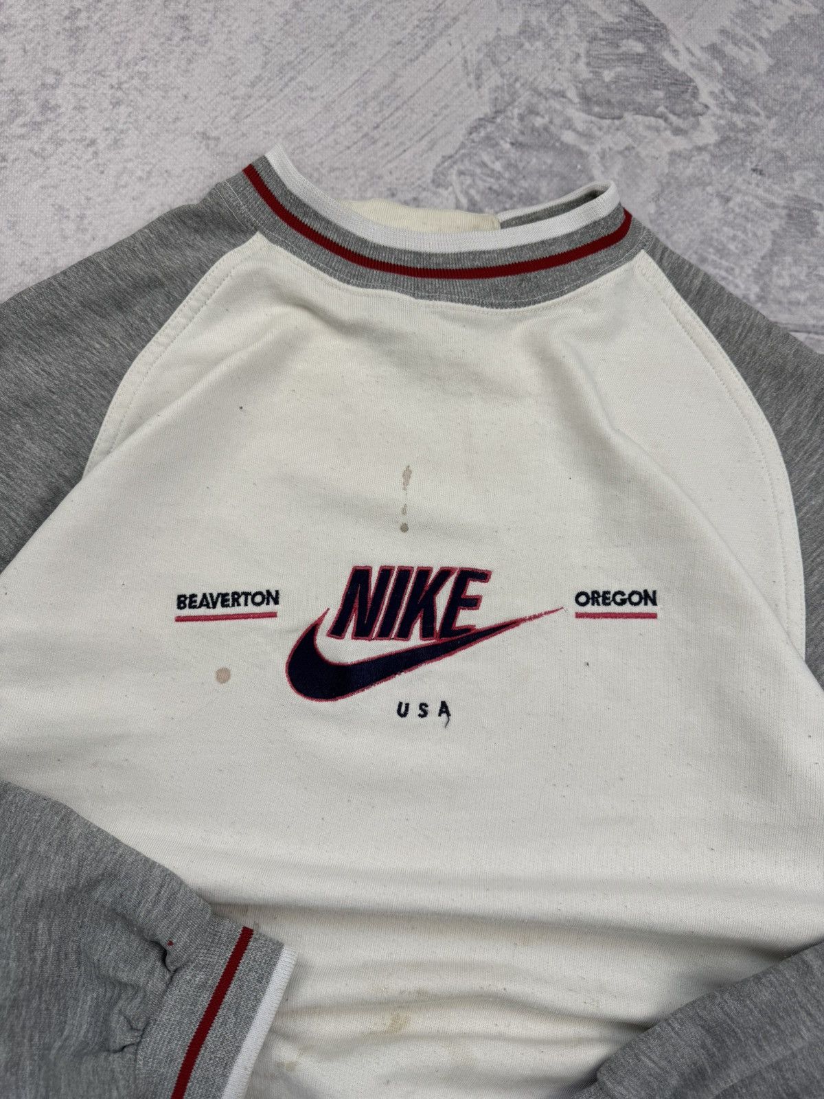Nike × Vintage NIKE VINTAGE CENTER LOGO OVERSIZE BOXY SWEATSHIRT Size US M / EU 48-50 / 2 - 7 Thumbnail