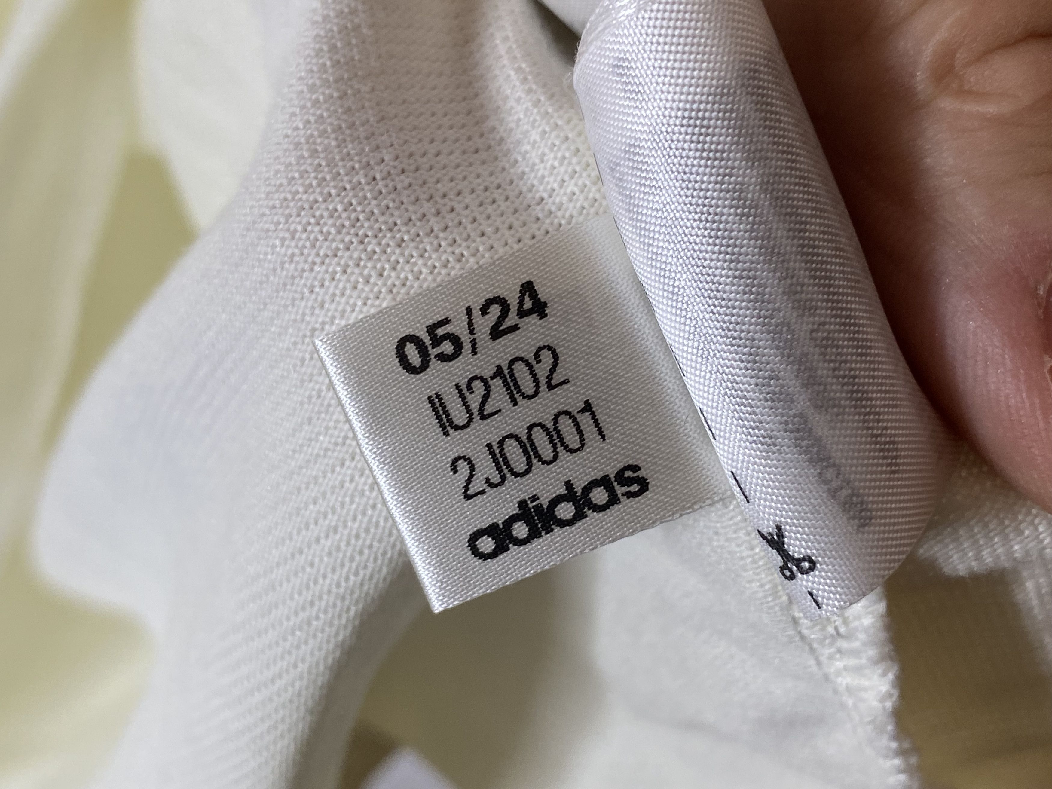 Adidas GERMANY 1979 HOME RETRO REPLICA FOOTBALL SHIRT SOCCER JERSEY Size US M / EU 48-50 / 2 - 7 Thumbnail