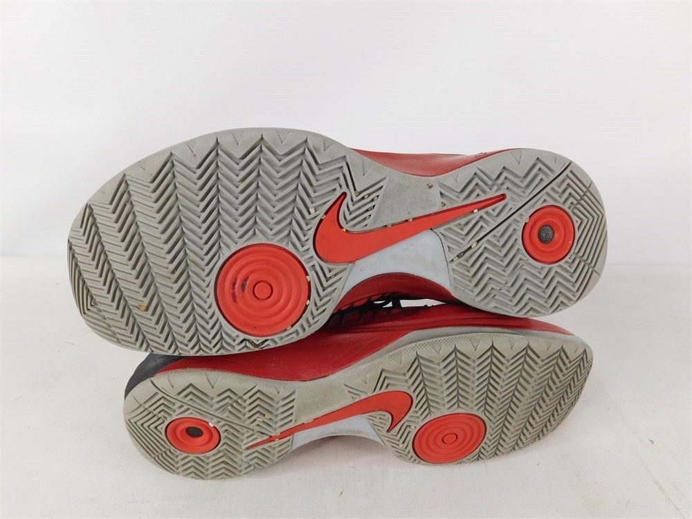 Nike Nike Hyperdunk 2013 Photo Red Sneaker shoes clean Size US 8 / EU 41 - 10 Thumbnail