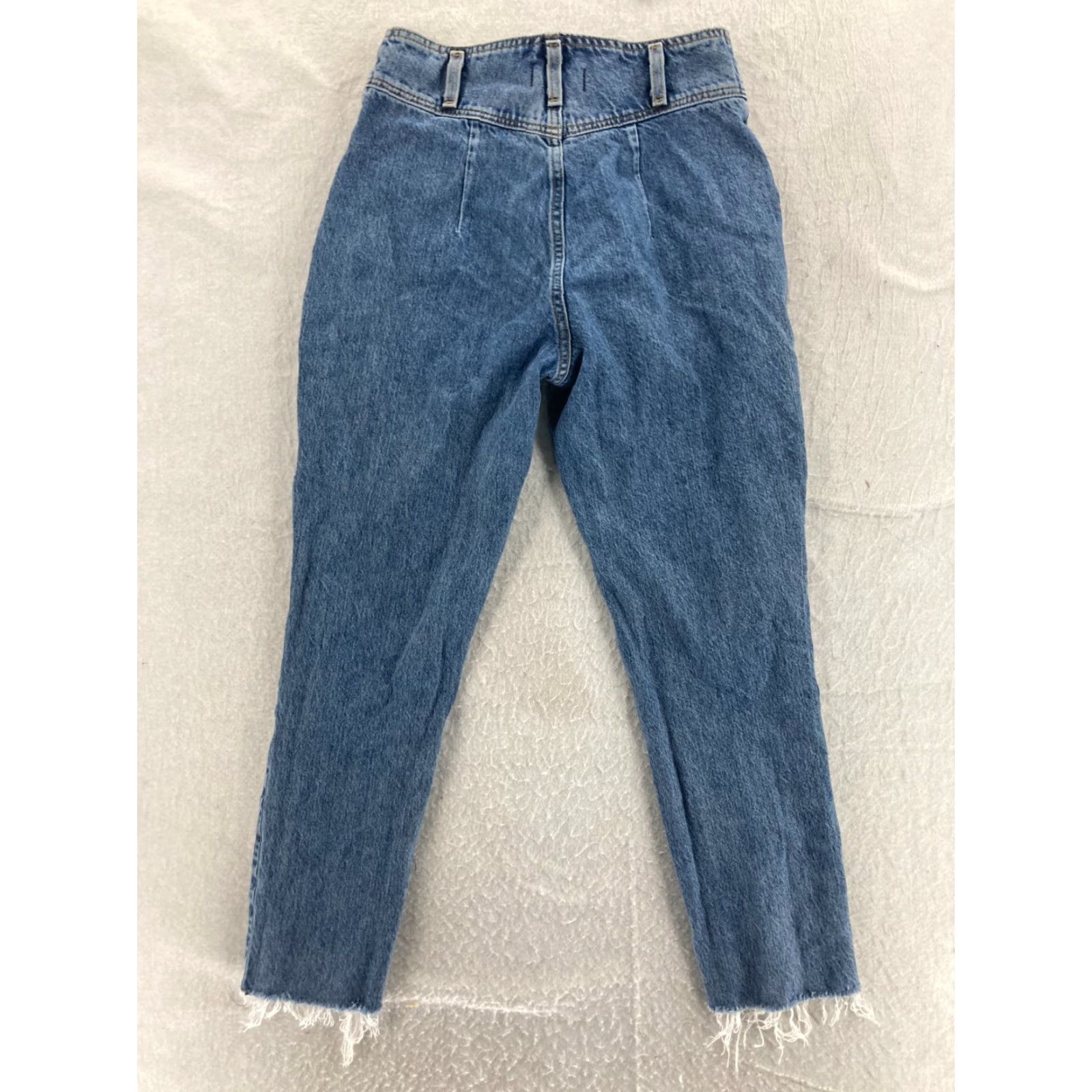 Abercrombie & Fitch VINTAGE Abercrombie & Fitch 90s Mom Jeans High Rise 26 Blue Denim Womens Size 26" / US 2 / IT 38 - 7 Thumbnail
