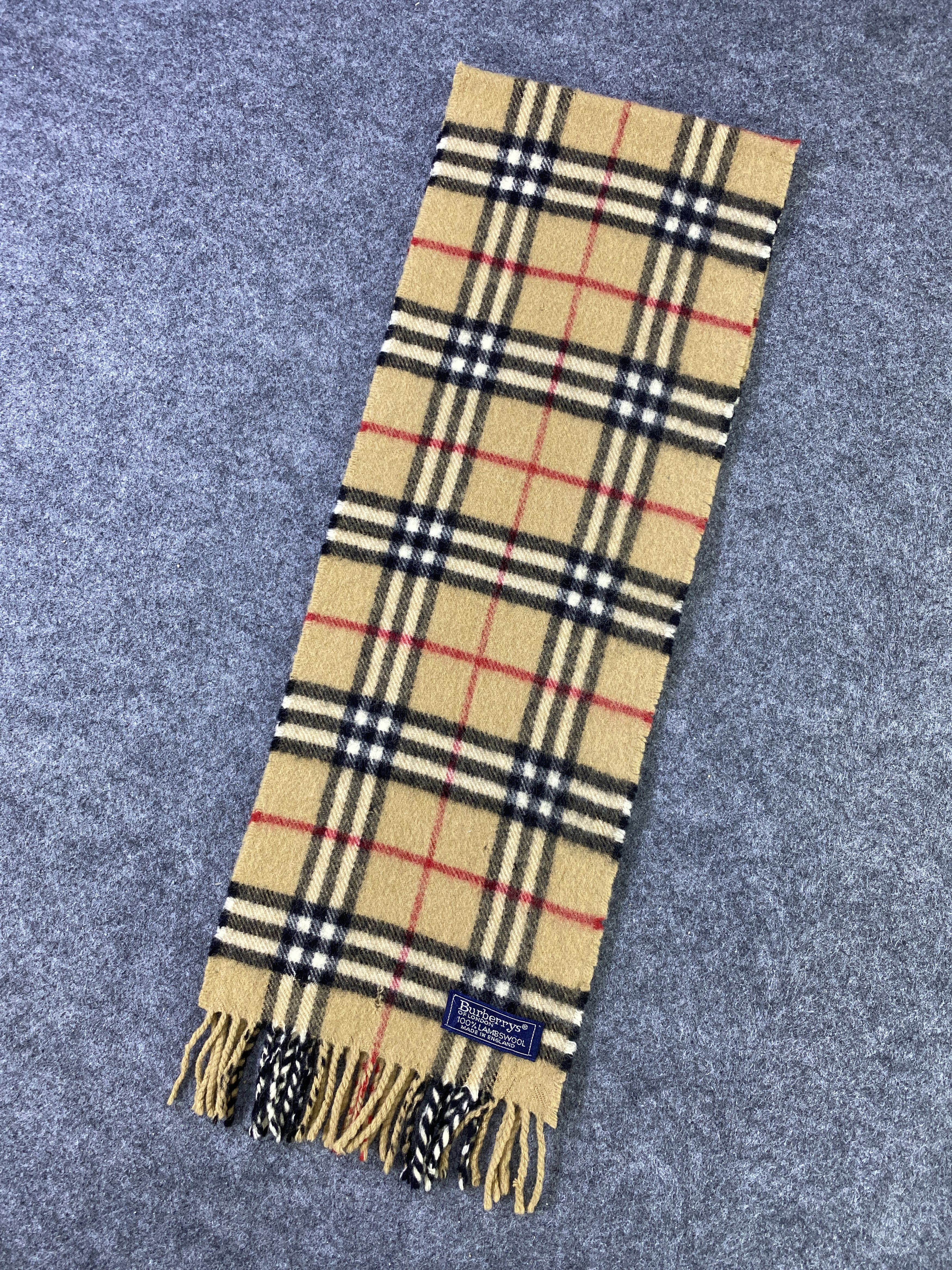 Burberry Vintage Burberry Scarf/Muffler/Neckwear -T743 Size ONE SIZE - 2 Thumbnail