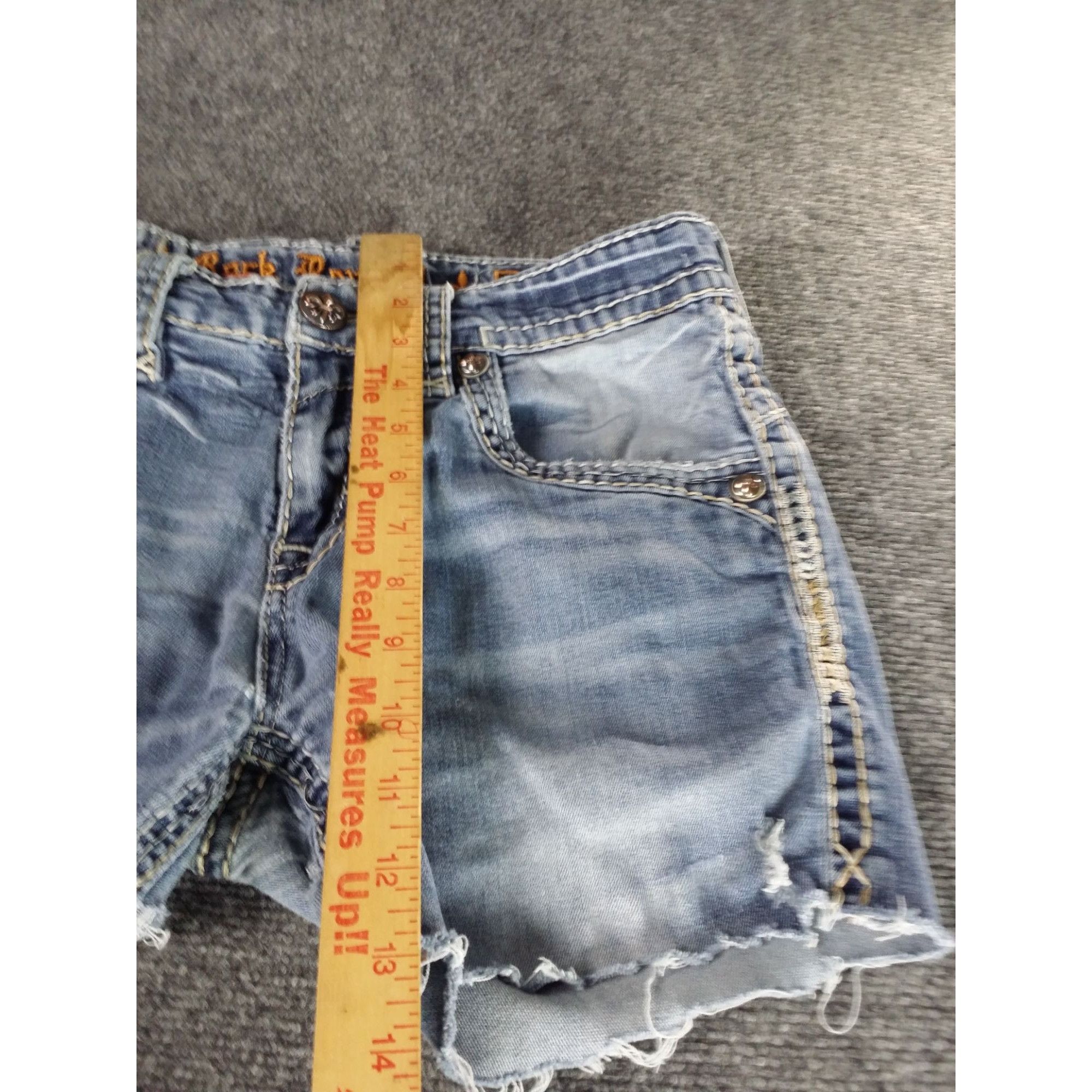 Rock Revival Rock Revival Emmitt Slim Straight Reworked Shorts Women Sz 3 Size 32" / US 10 / IT 46 - 2 Thumbnail