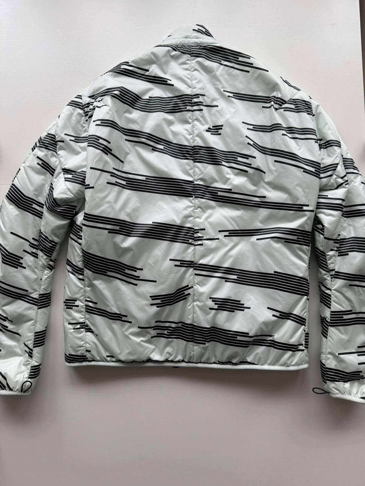 NikeLab ACG System Women's Coat インナー 悪条件から身体を守り対応する最新のACGコレクションがNIKELAB