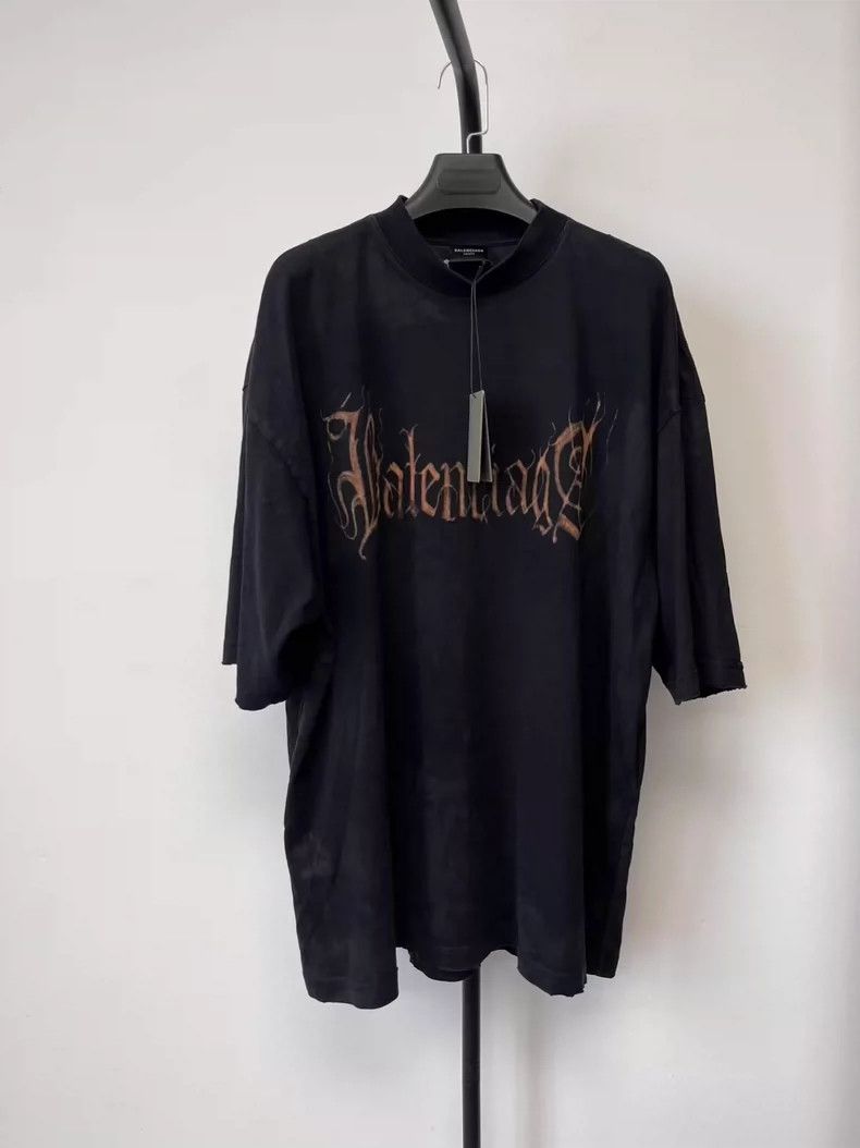Balenciaga Balenciaga Abstract Logo monogrammed printed short sleeve Size US XS / EU 42 / 0 - 1 Thumbnail