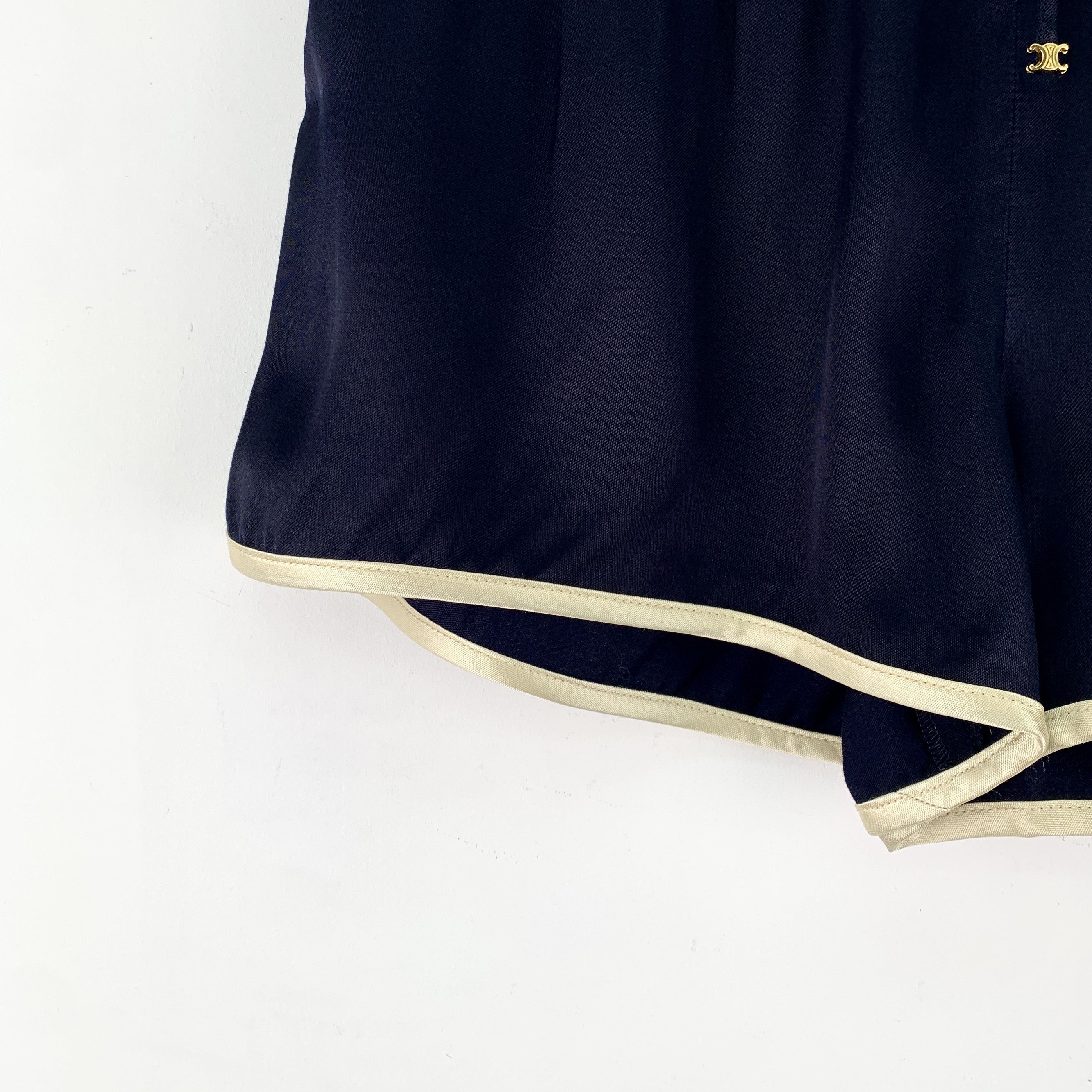 Celine Celine Drawstring Shorts Blue Trim (34) Size 24" / US 00 / IT 34 - 4 Thumbnail