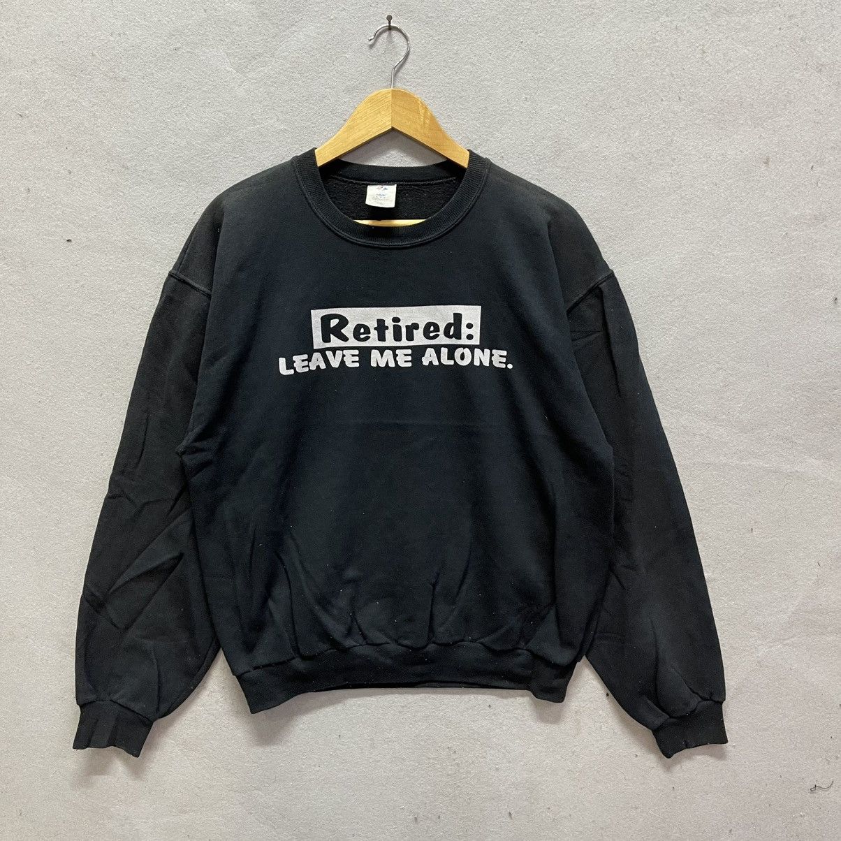Jerzees Vintage Jerzees “Retired: Leave Me Alone” Graphic Sweatshirt Size US M / EU 48-50 / 2 - 1 Thumbnail