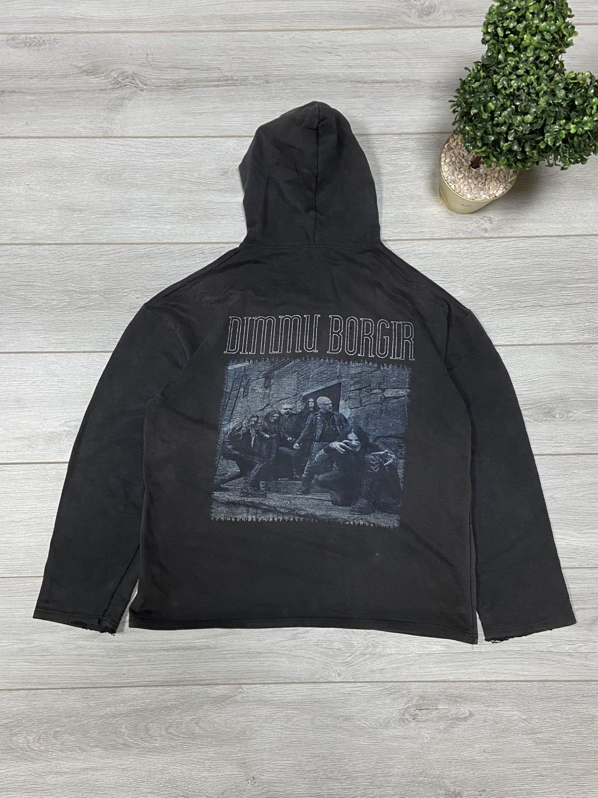 Band Tees Vintage Dimmu Borgit distressed faded hoodie Size US L / EU 52-54 / 3 - 2 Thumbnail