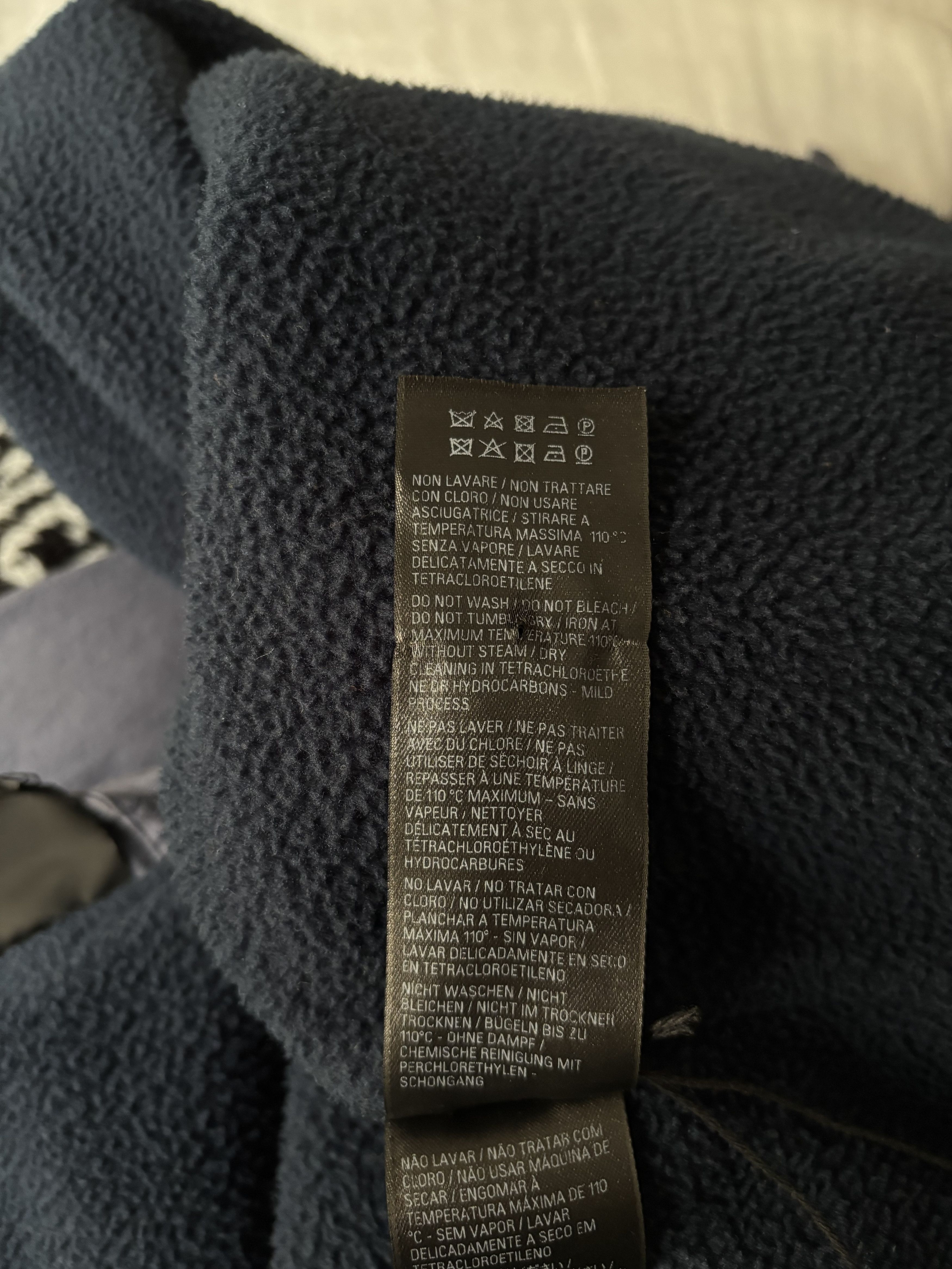 Balenciaga Balenciaga incognito zip-up hoodie Size US M / EU 48-50 / 2 - 11 Thumbnail