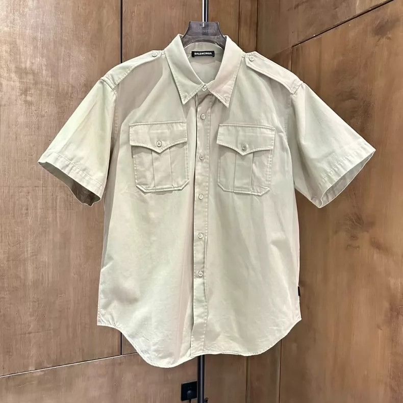 Balenciaga Balenciaga size 40 Khaki back logo tactical short sleeve s Size US XXS / EU 40 - 1 Thumbnail
